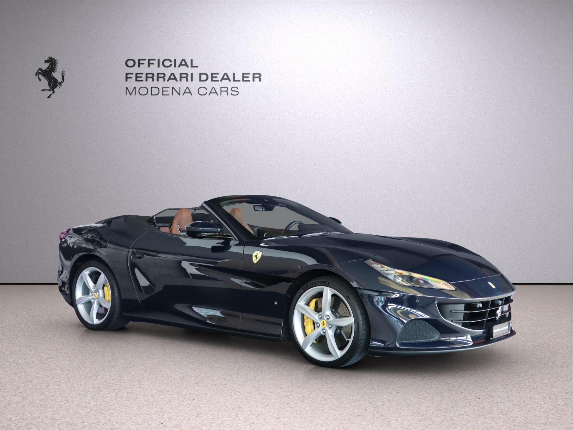 FERRARI Portofino M-image-16