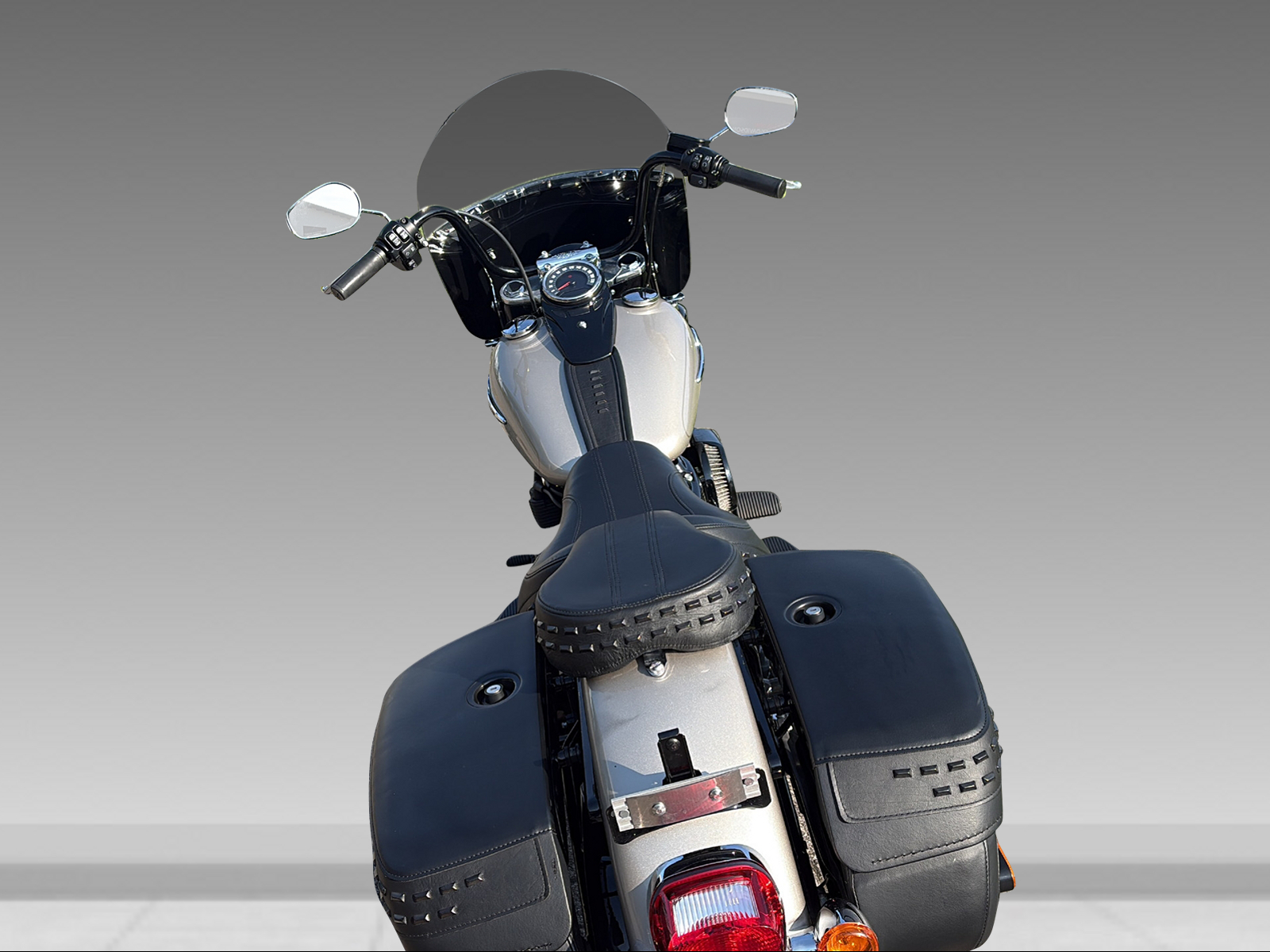 HARLEY-DAVIDSON FLHCS Heritage Classic 114 ABS-image-8
