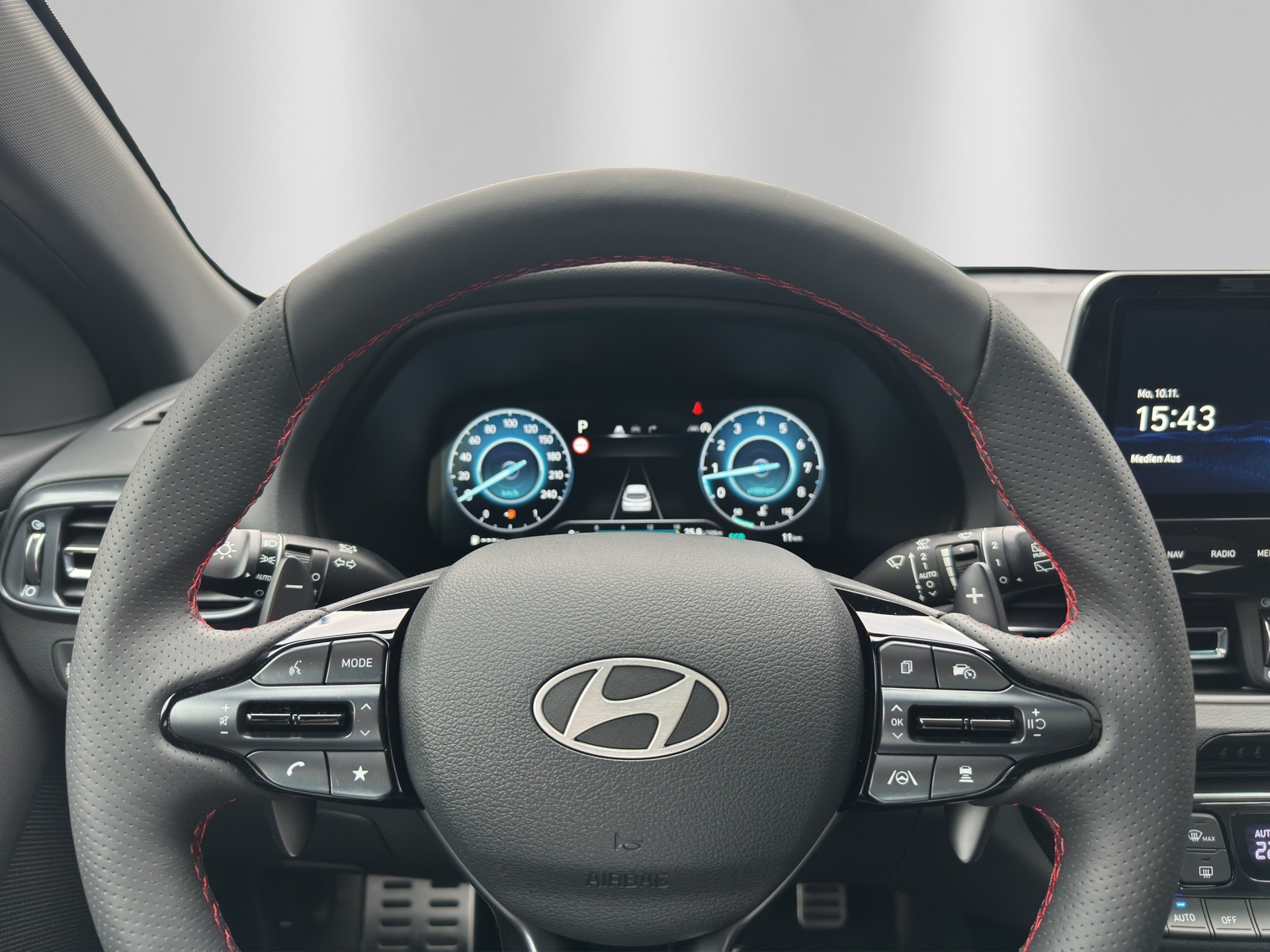 HYUNDAI i30 1.5 T-GDi N Line DCT-image-14