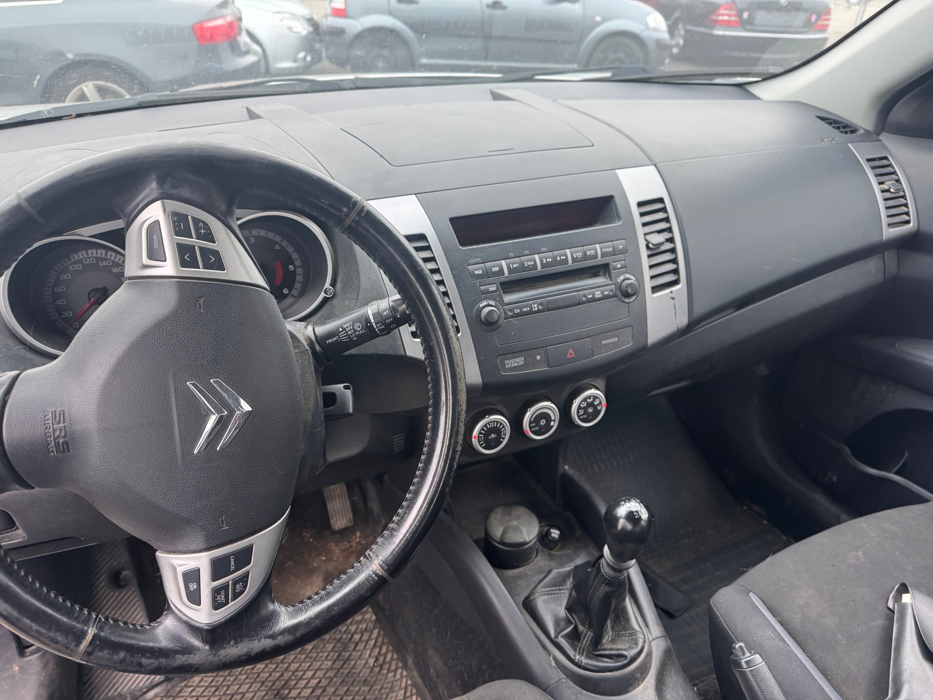 CITROEN C-Crosser 2.2 HDi Essentiel (X)-image-5