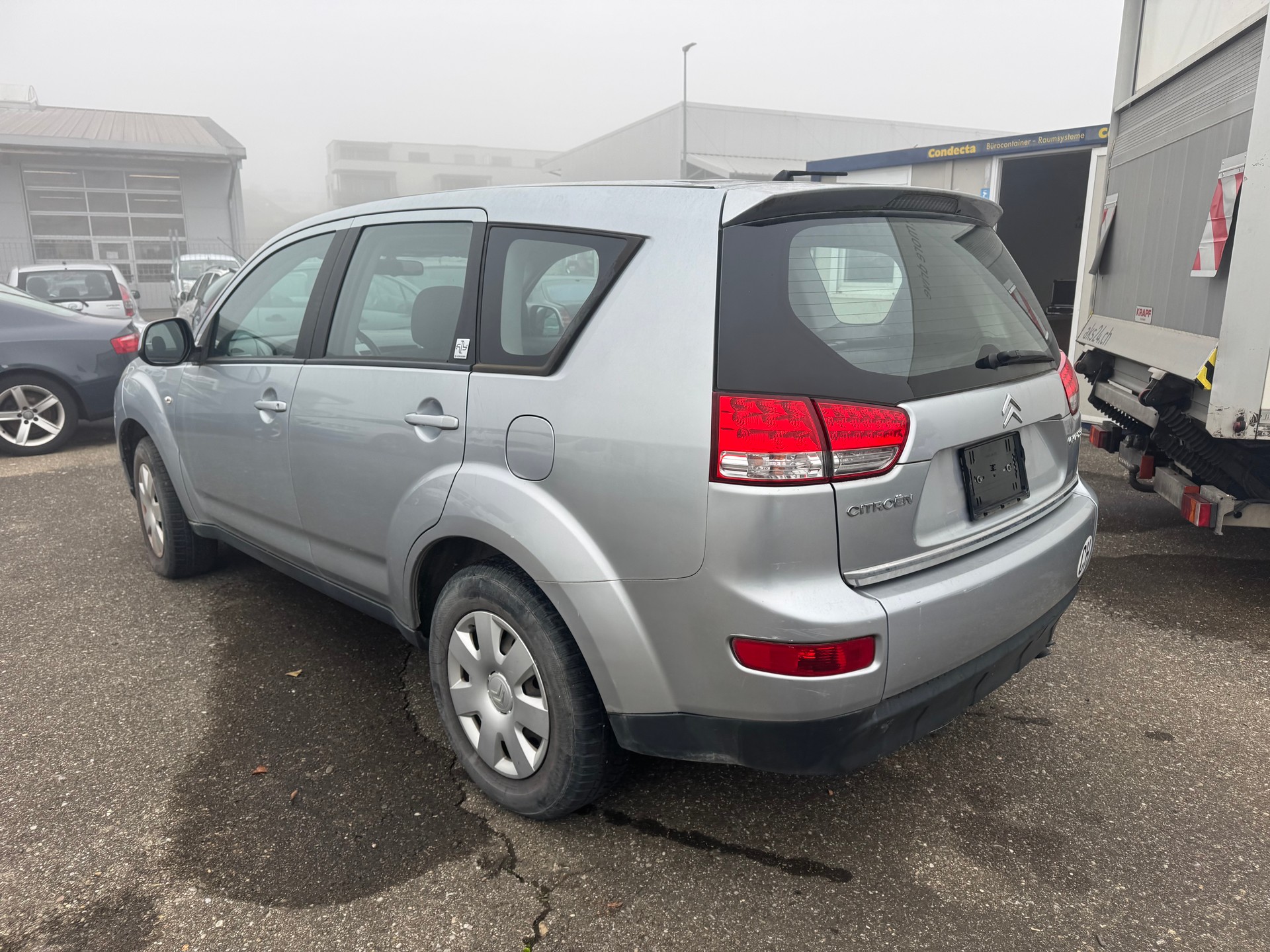 CITROEN C-Crosser 2.2 HDi Essentiel (X)-image-3