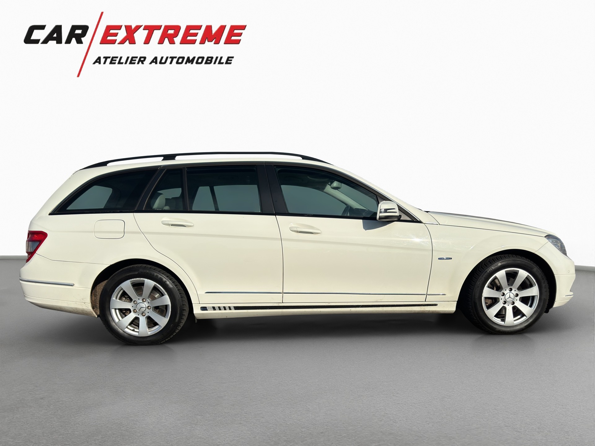 MERCEDES-BENZ C 200 CGI BlueEfficiency My Star Automatic-showroom-element-3