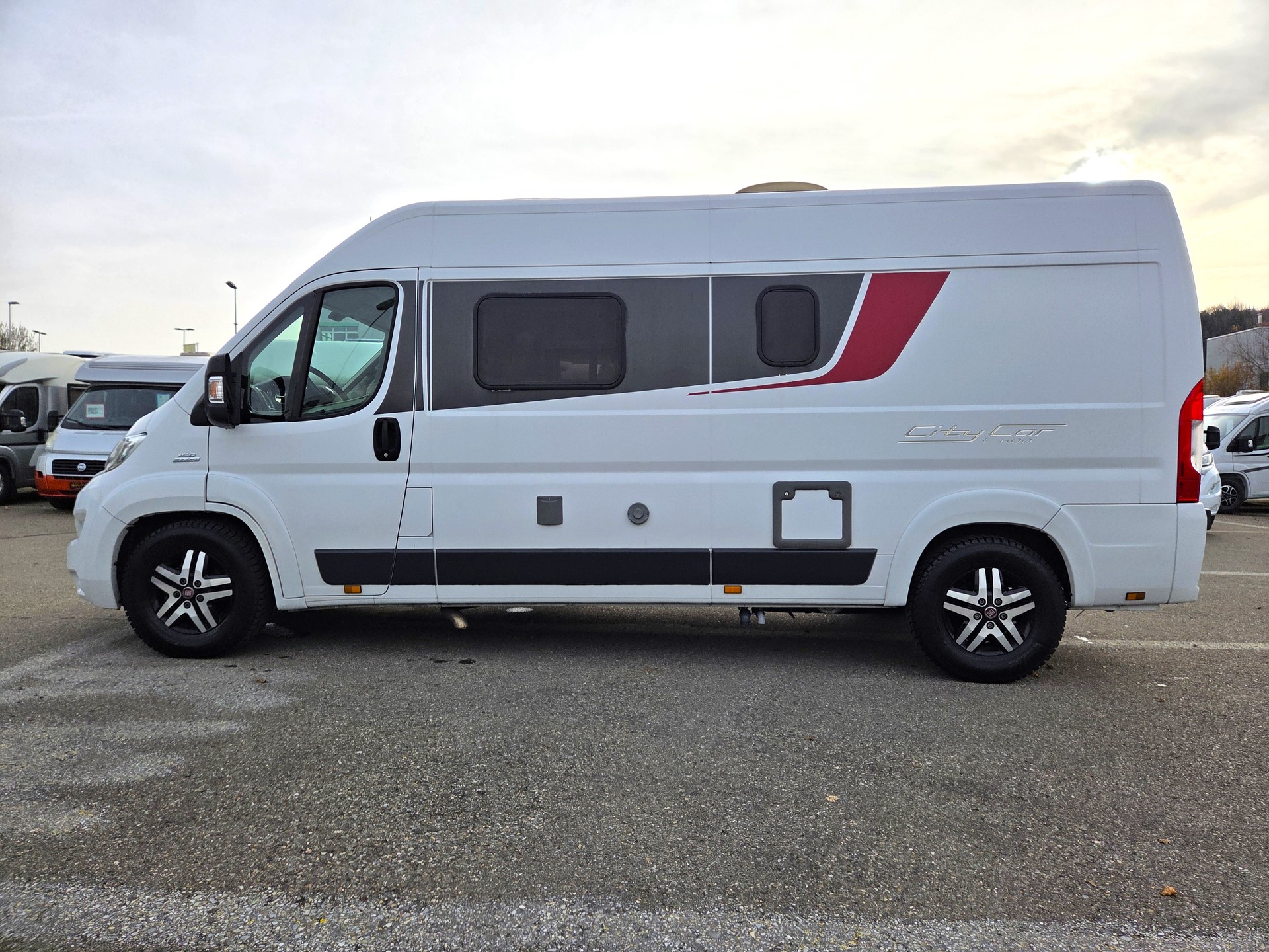 BÜRSTNER City Car 600-image-6