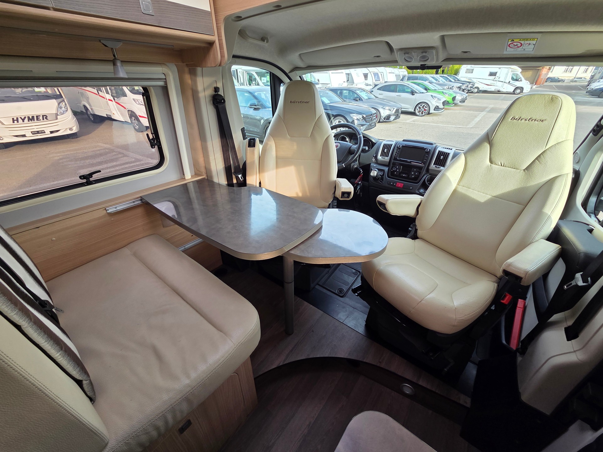 BÜRSTNER City Car 600-image-13