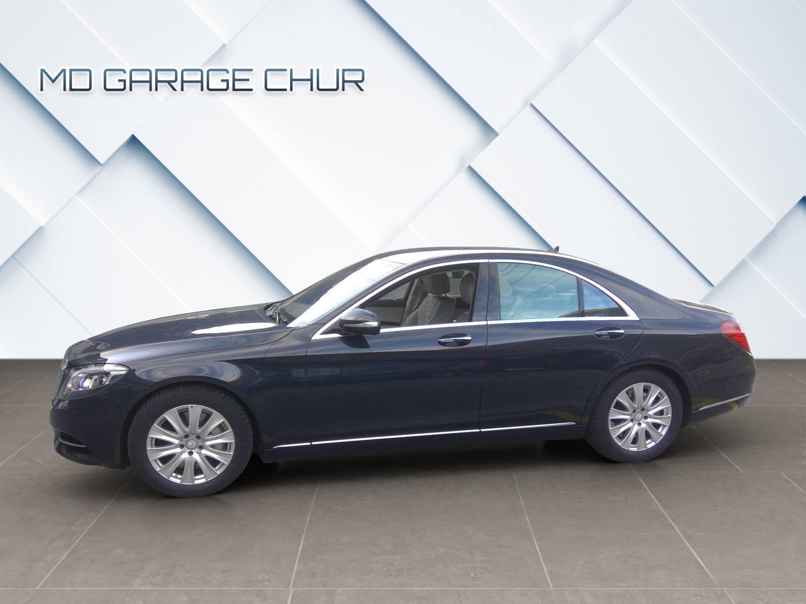 MERCEDES-BENZ S 500 4Matic 7G-Tronic-showroom-element-2