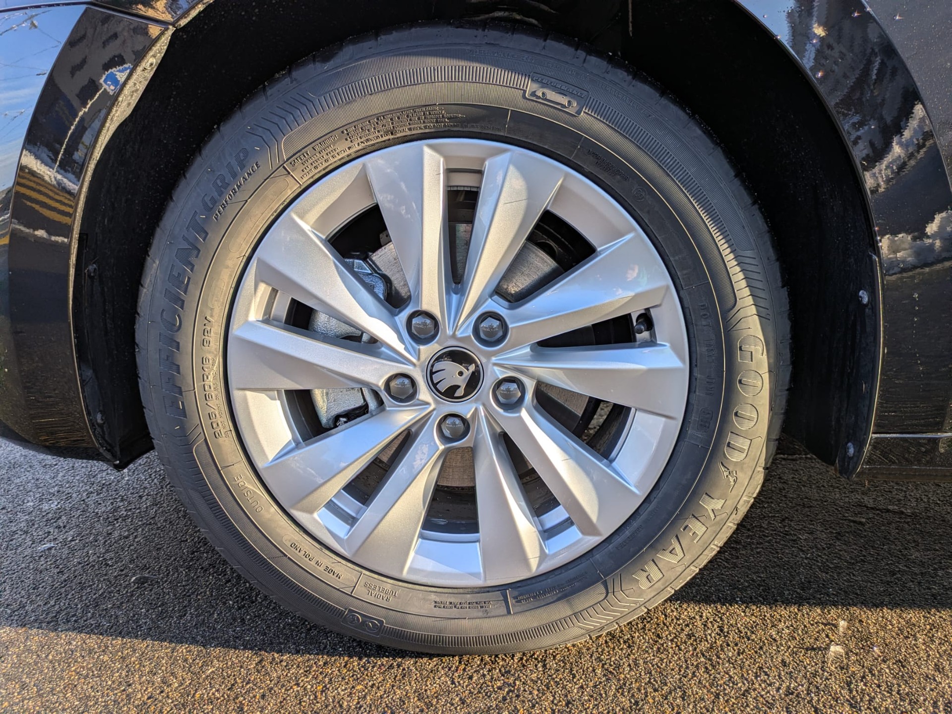 SKODA Octavia Combi 1.5 TSI mHEV DSG Selection-image-22