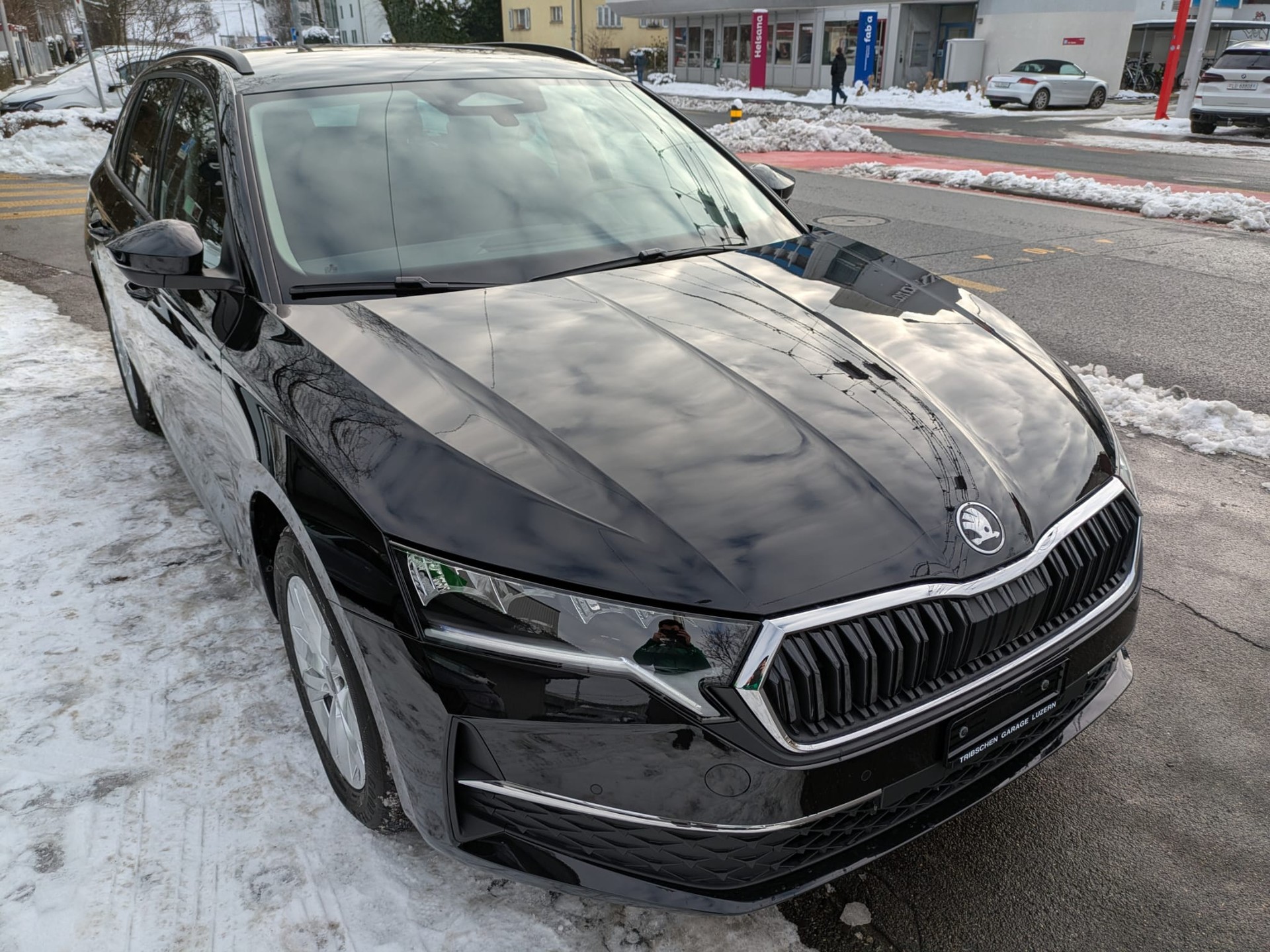 SKODA Octavia Combi 1.5 TSI mHEV DSG Selection-showroom-element-3