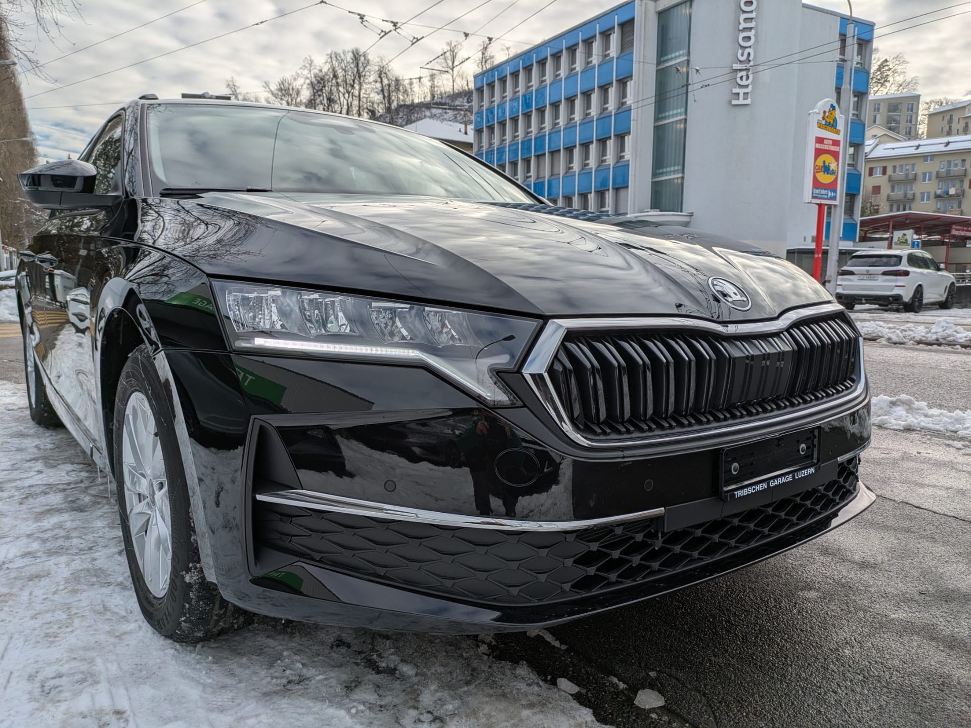 SKODA Octavia Combi 1.5 TSI mHEV DSG Selection-image-4