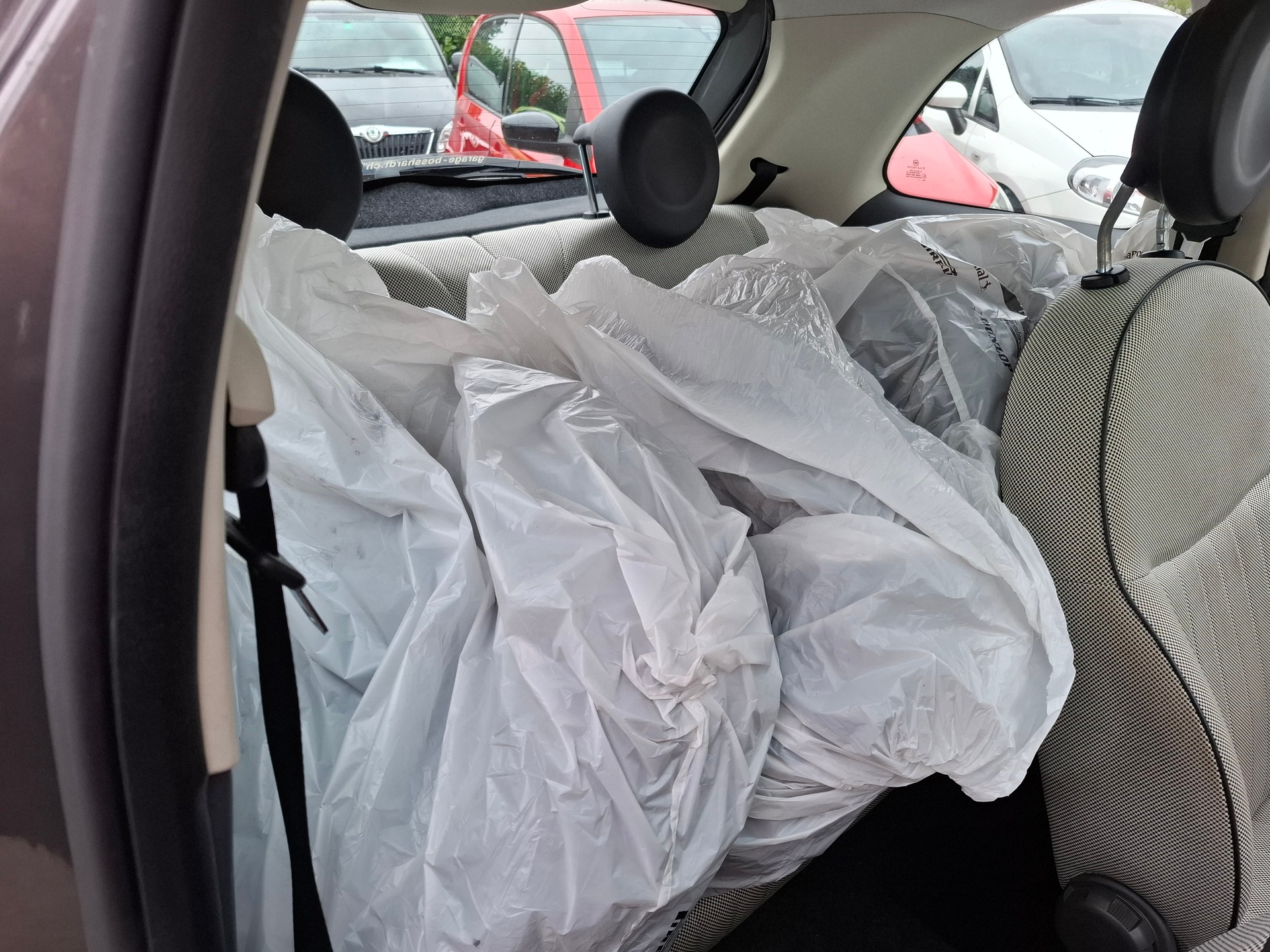 FIAT 500 1.4 16V Lounge Dualogic-image-9