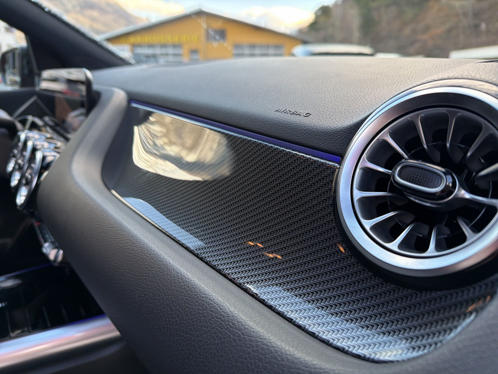 MERCEDES-BENZ B 250 4Matic 8G-DCT-image-21