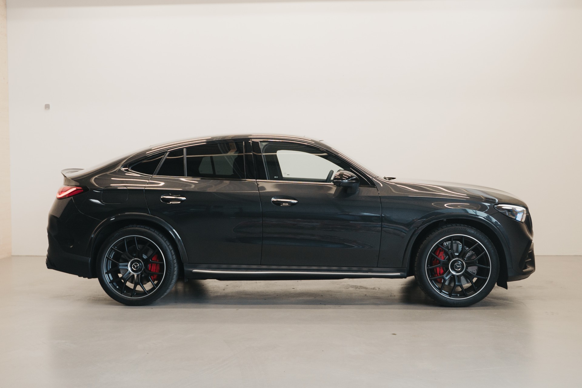 MERCEDES-BENZ GLC Coupé 63 S e AMG Executive Edition 4Matic 9G-Tronic-showroom-element-1