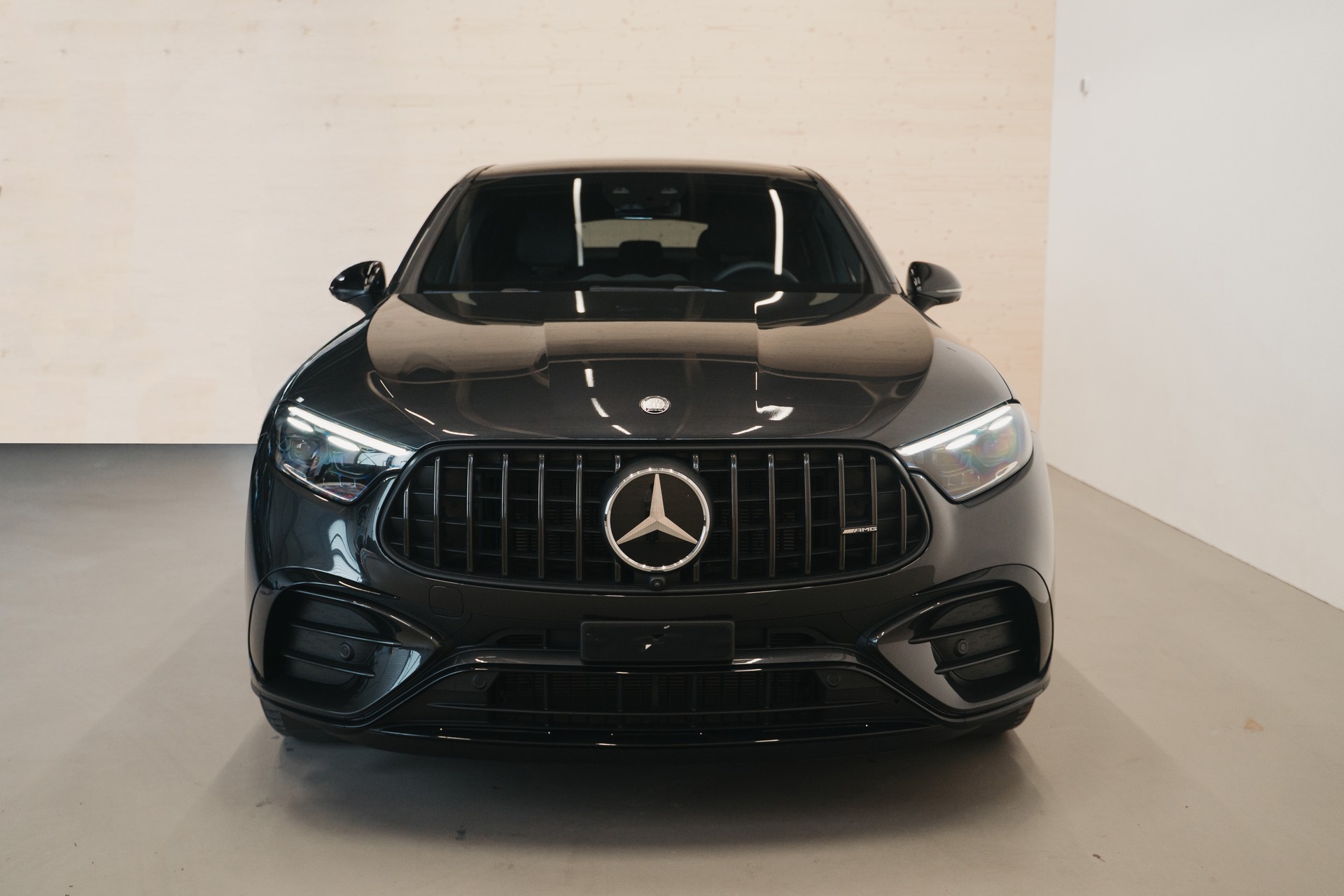 MERCEDES-BENZ GLC Coupé 63 S e AMG Executive Edition 4Matic 9G-Tronic-image-6