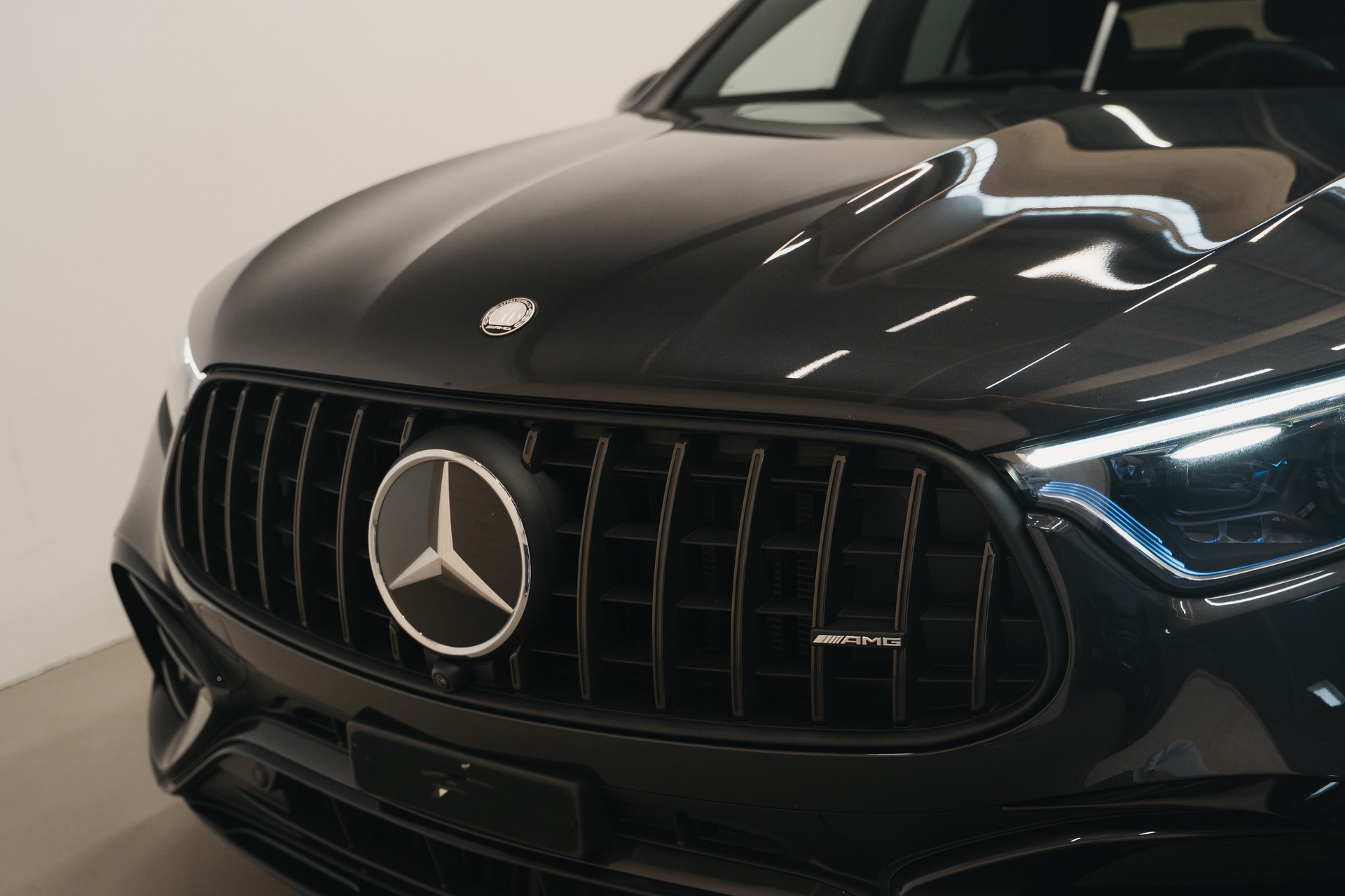MERCEDES-BENZ GLC Coupé 63 S e AMG Executive Edition 4Matic 9G-Tronic-image-8