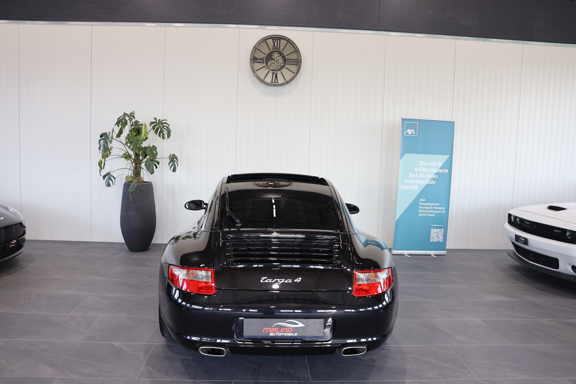 PORSCHE 911 Targa 4-image-8
