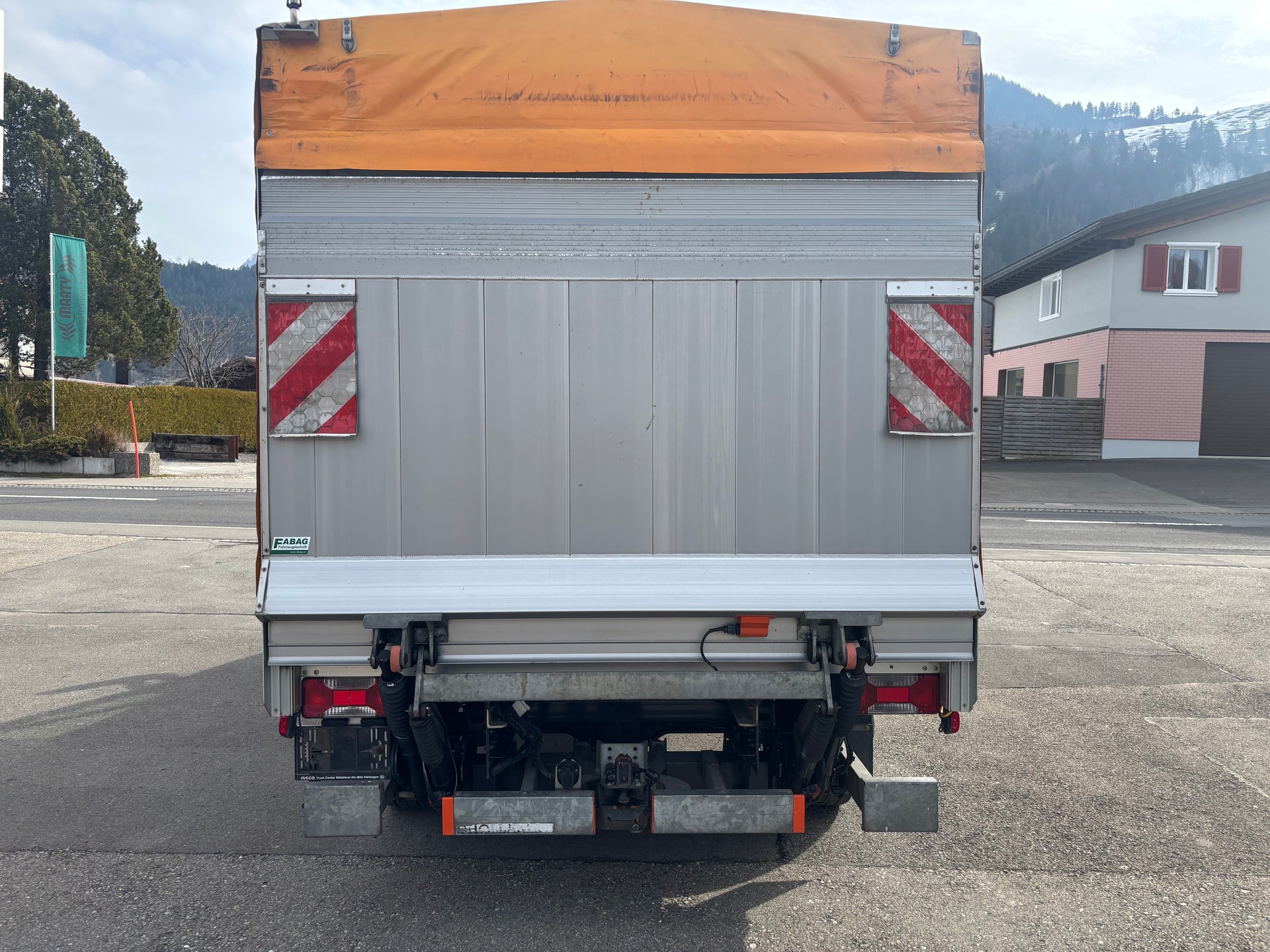 IVECO 35 S 15-image-8