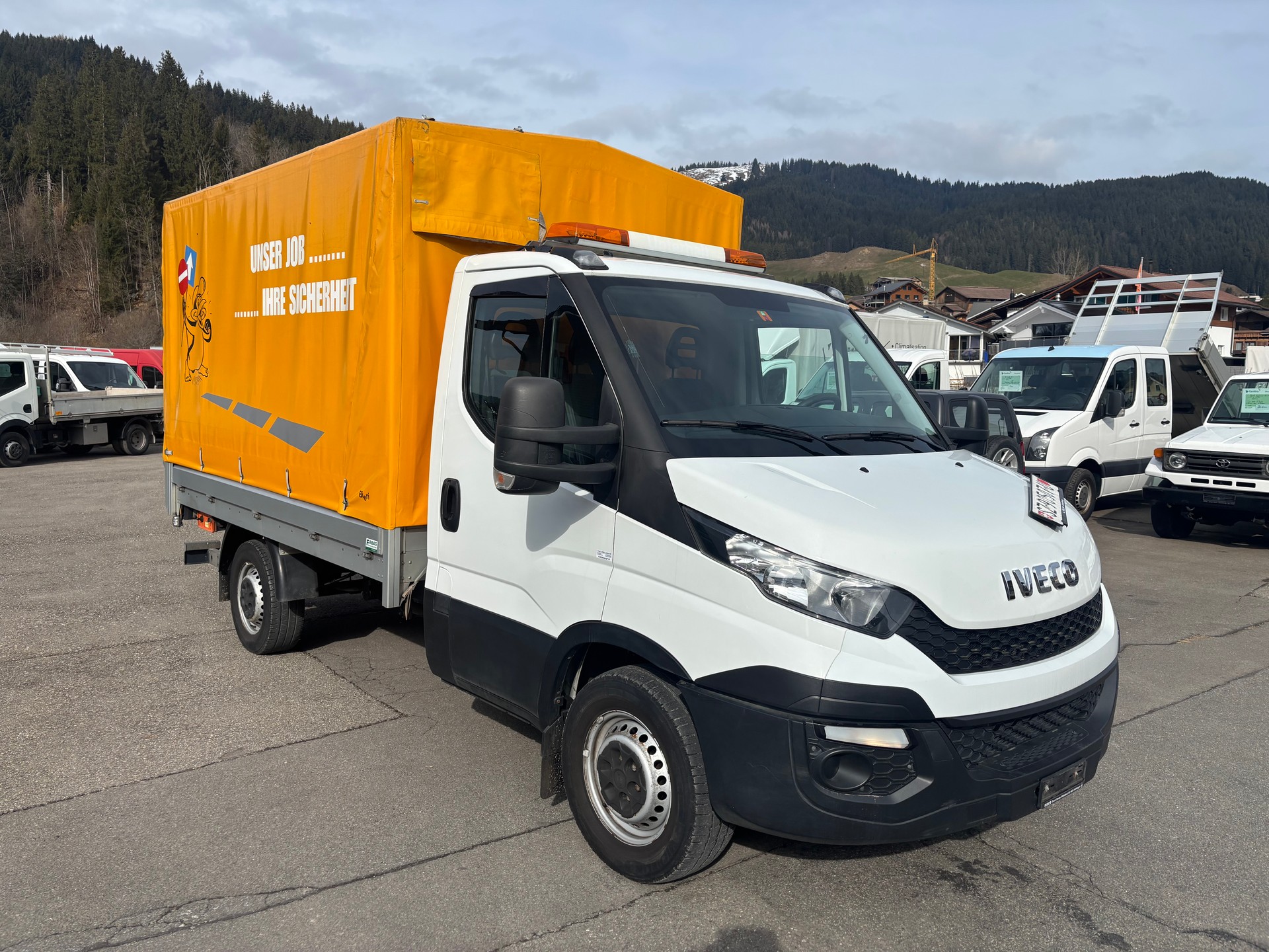 IVECO 35 S 15-image-1