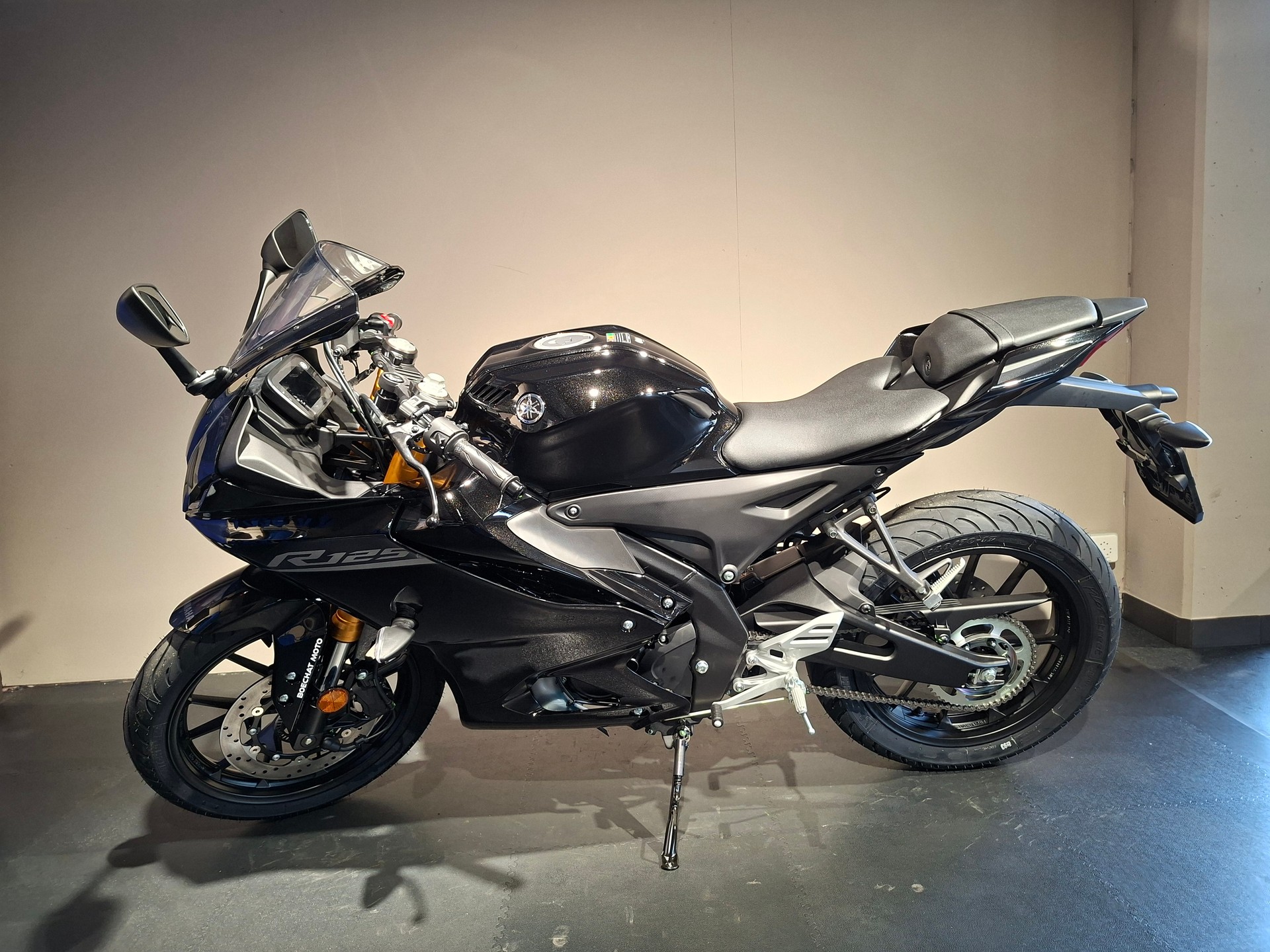 YAMAHA YZF-R 125 ABS-image-1