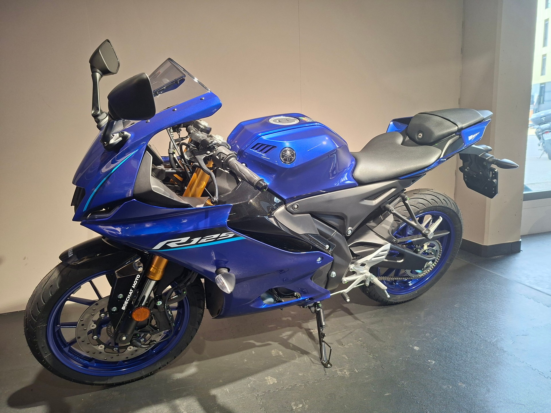 YAMAHA YZF-R 125 ABS-image-1