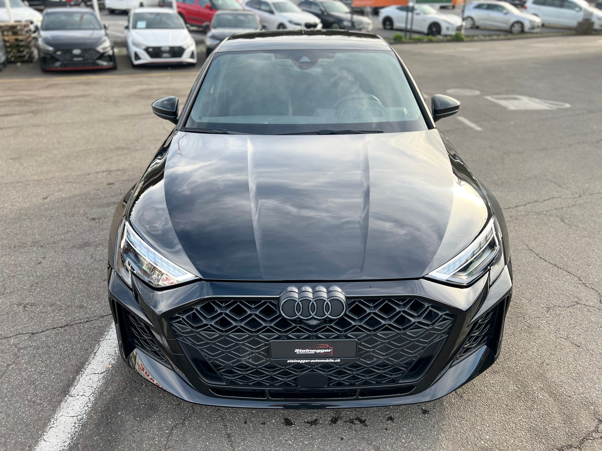 AUDI RS3 Sportback 2.5 TSI quattro S-tronic-showroom-element-2