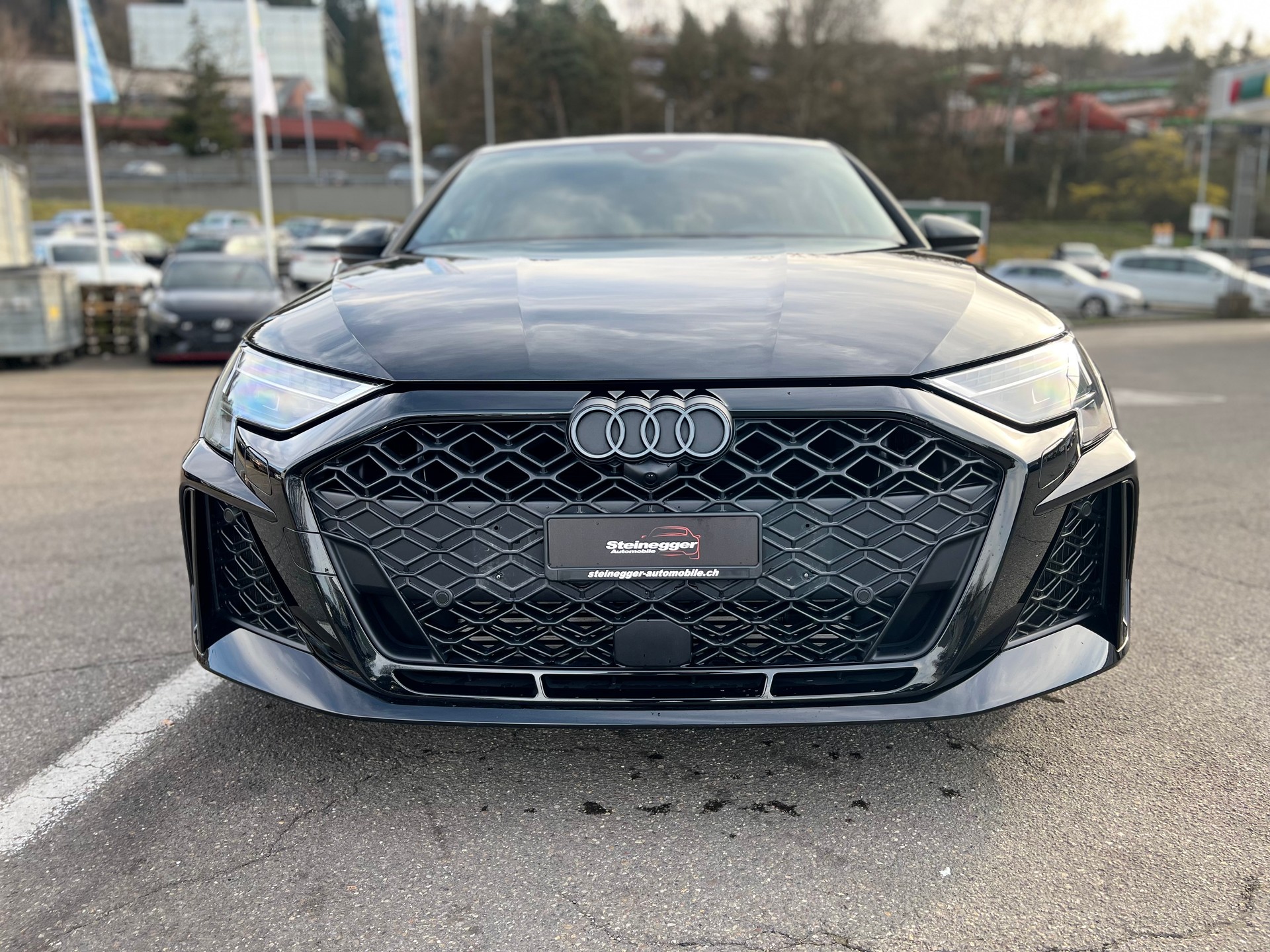 AUDI RS3 Sportback 2.5 TSI quattro S-tronic-showroom-element-3