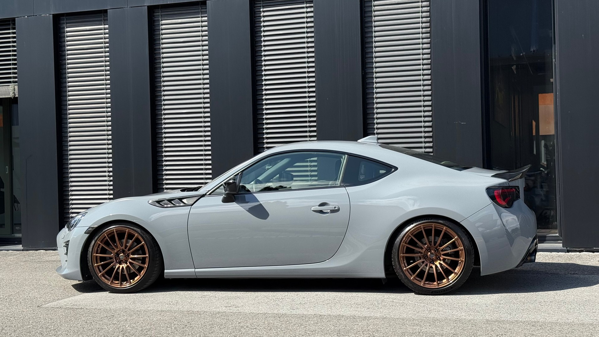 TOYOTA GT 86 2.0 D-4S Race♦️320 PS*Spezial Lackierung*Umbaukosten ca. CHF 60`000.-! ♦️-image-5