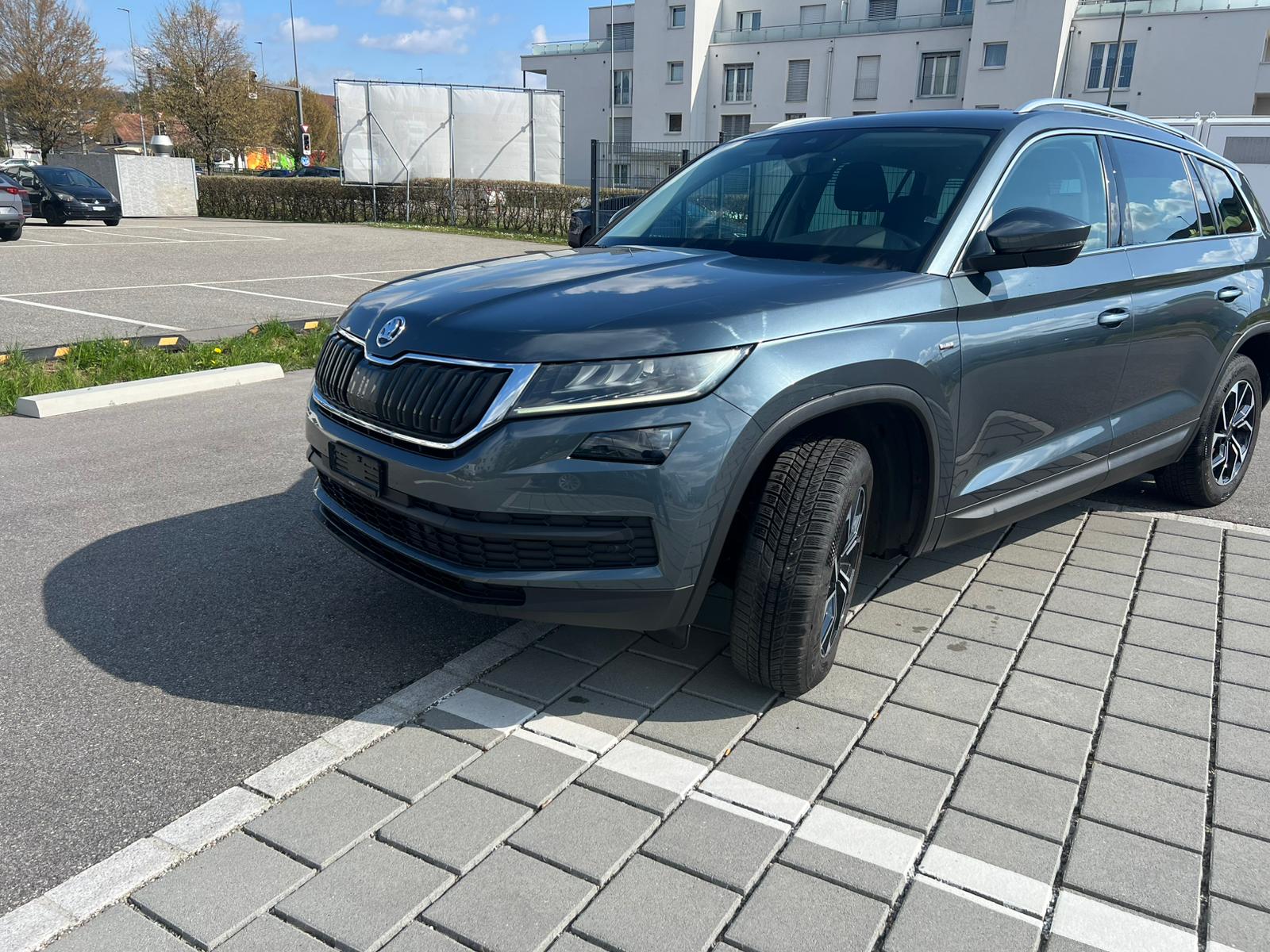 SKODA Kodiaq 2.0 TSI 4x4 Sport Line