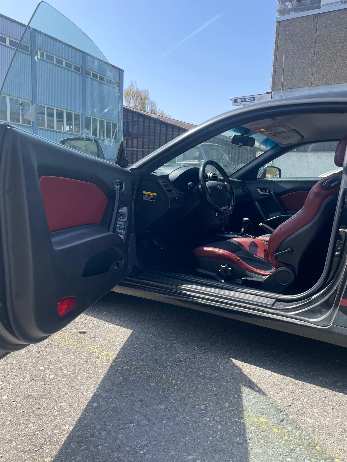 HYUNDAI Coupé 2.0 16V CVVT FX-image-4
