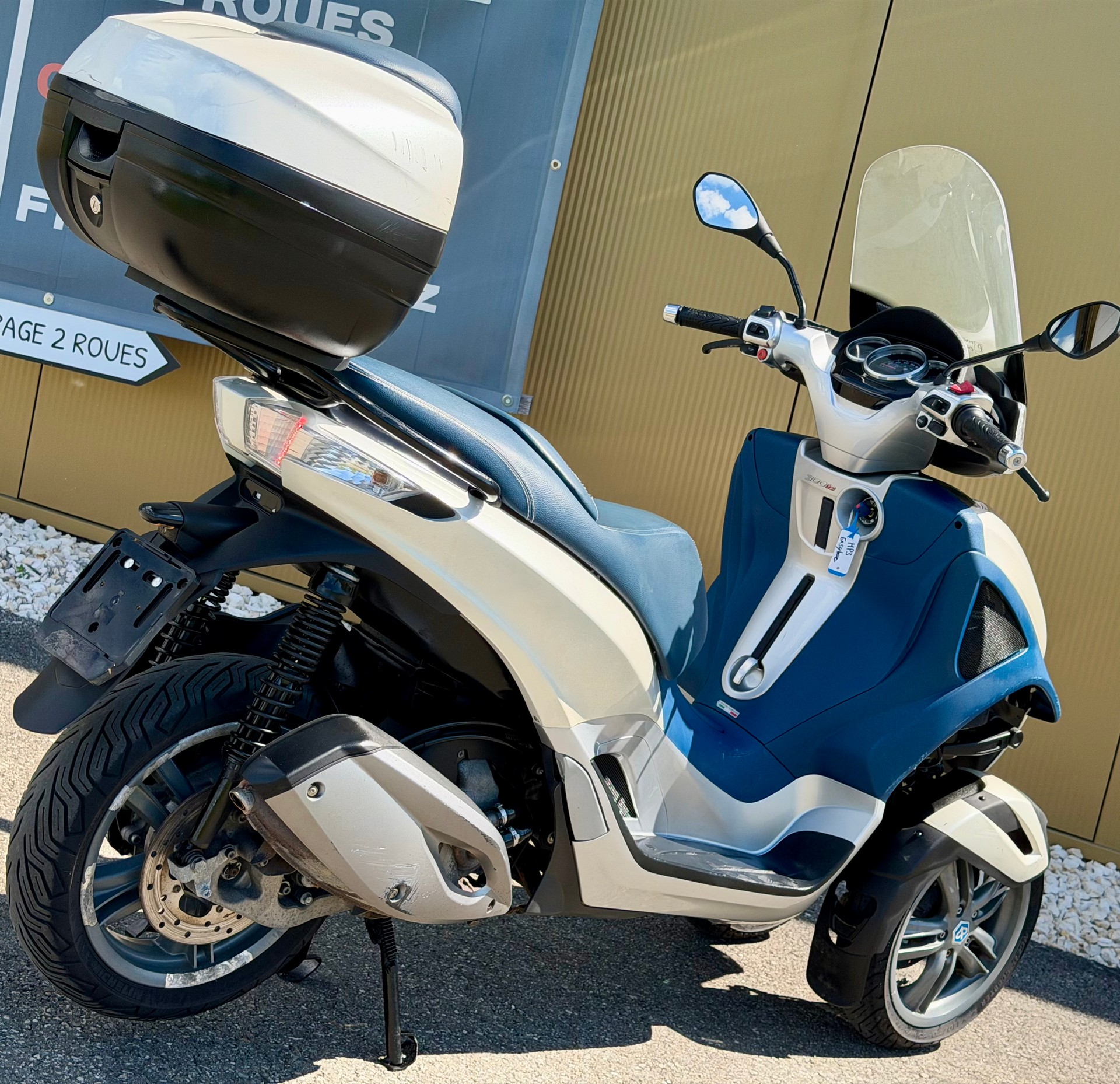 PIAGGIO MP3 Yourban 300 i.e.-image-4