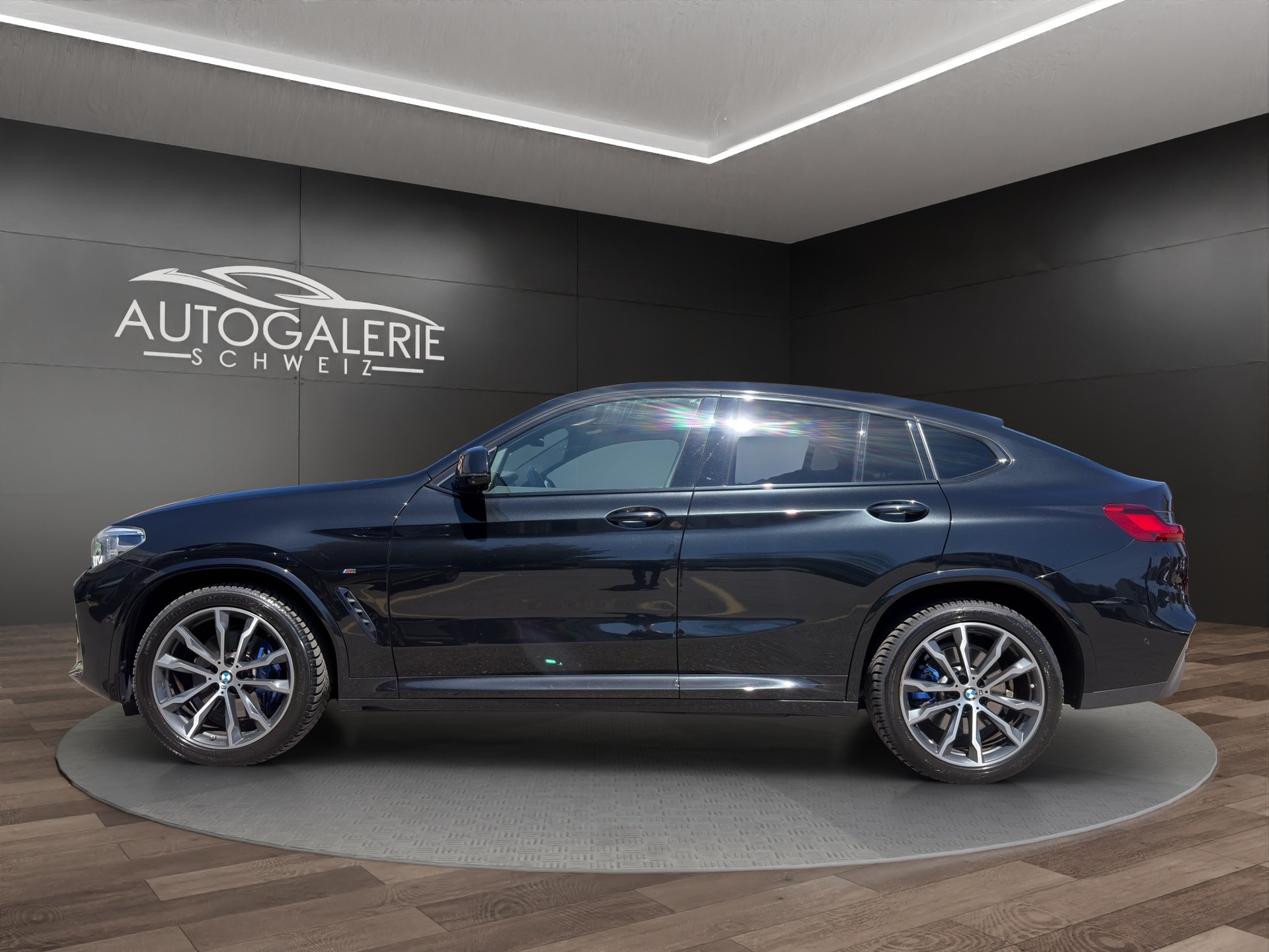 BMW X4 M40i Steptronic | CH Swiss | Individual Leder Fiona Rot-Schwarz | LED | Memory | DRIVING ASSISTANT |-showroom-element-2