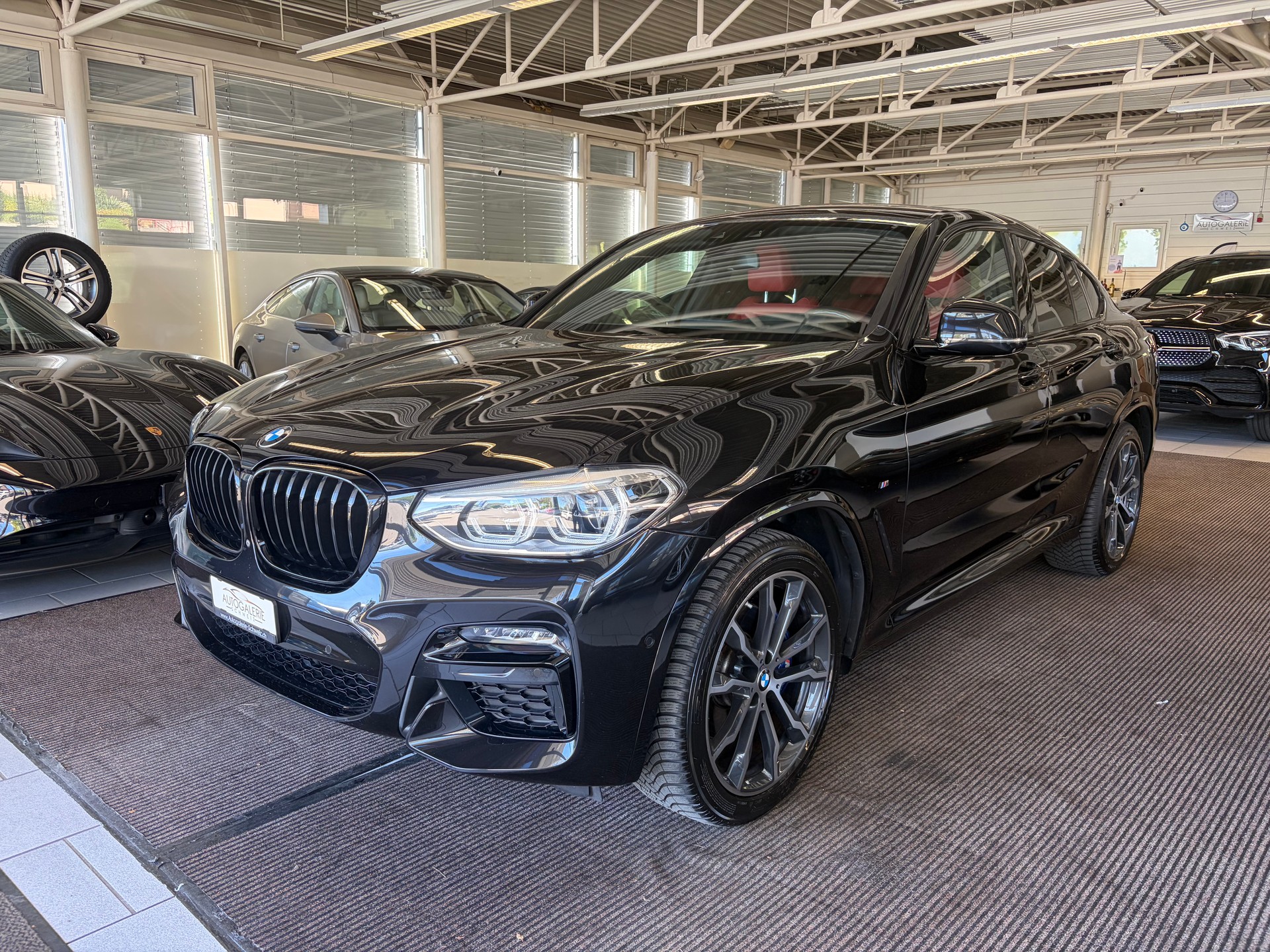 BMW X4 M40i Steptronic | CH Swiss | Individual Leder Fiona Rot-Schwarz | LED | Memory | DRIVING ASSISTANT |-image-8