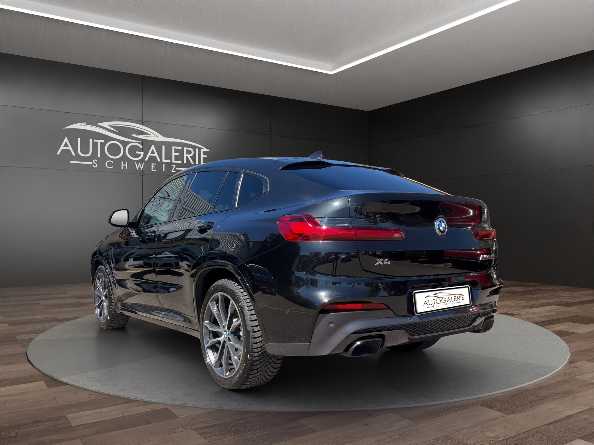 BMW X4 M40i Steptronic | CH Swiss | Individual Leder Fiona Rot-Schwarz | LED | Memory | DRIVING ASSISTANT |-showroom-element-3