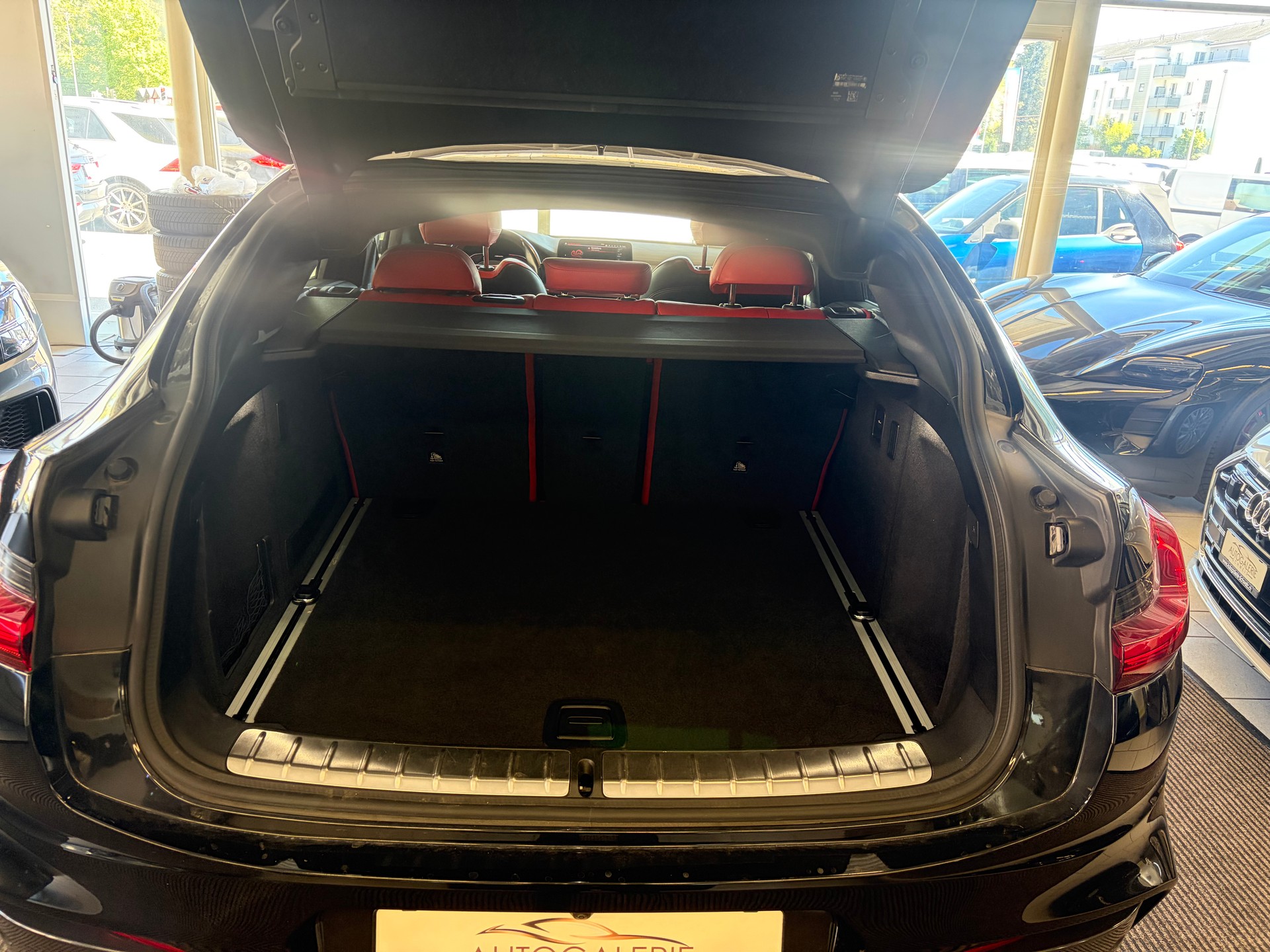 BMW X4 M40i Steptronic | CH Swiss | Individual Leder Fiona Rot-Schwarz | LED | Memory | DRIVING ASSISTANT |-image-24