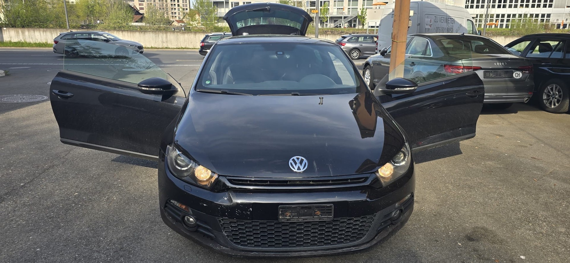 VW Scirocco 2.0 TSI DSG-image-5