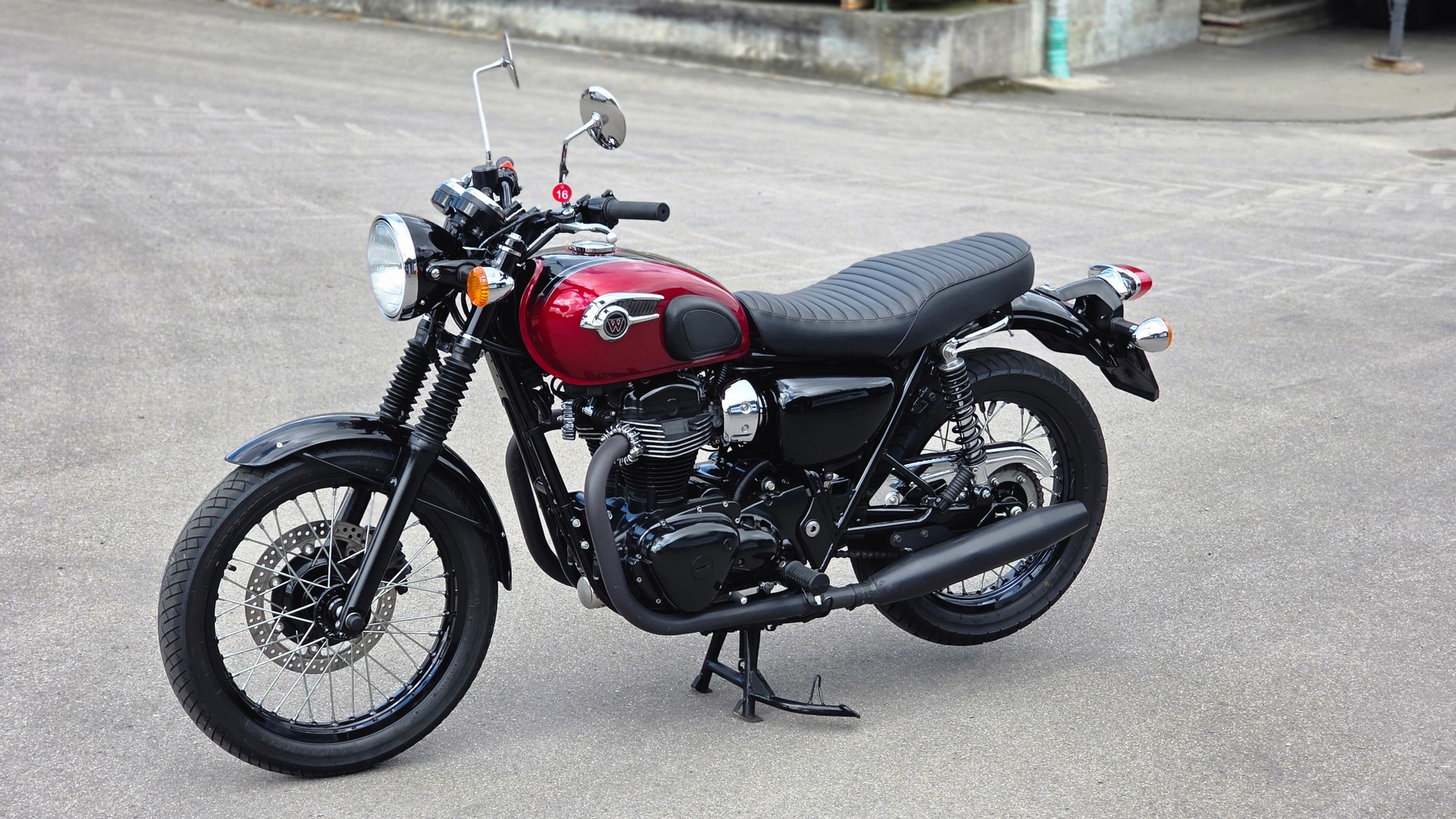 KAWASAKI W 800 Special Edition-image-5