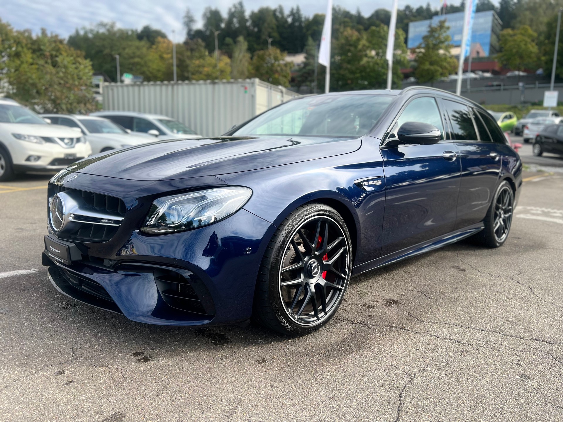 MERCEDES-BENZ E 63 AMG S 4 Matic 9G-Tronic-image-4