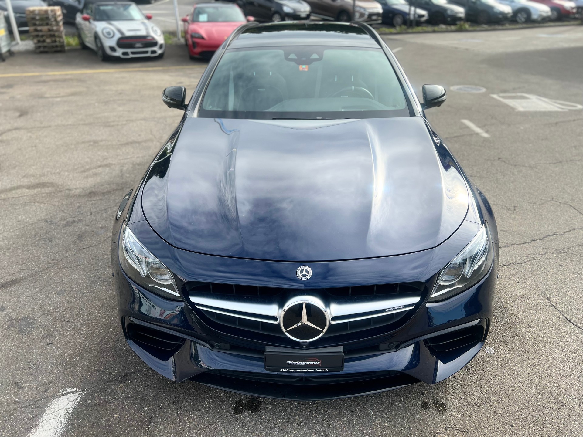 MERCEDES-BENZ E 63 AMG S 4 Matic 9G-Tronic-showroom-element-2