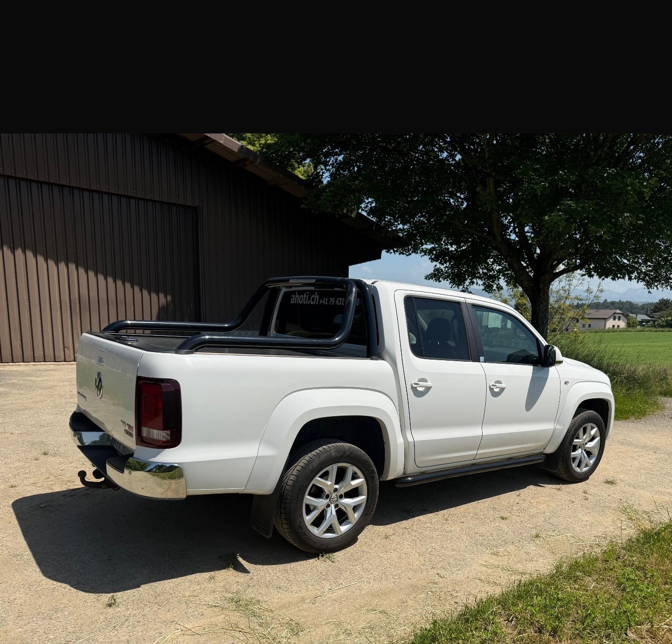 VW Amarok 3.0TDI Aventura 4Motion Automatic-image-3