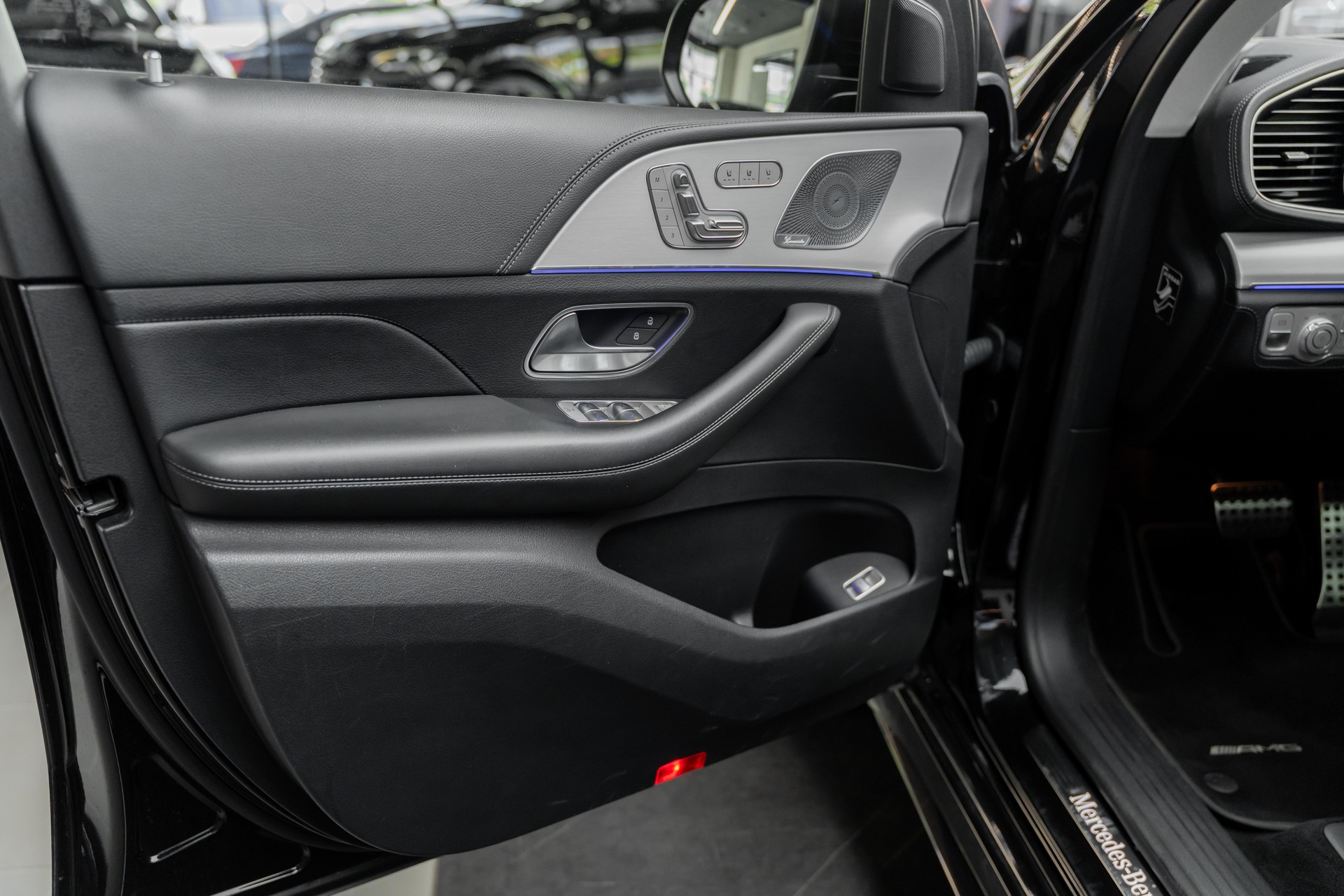 MERCEDES-BENZ GLE 400 d 4Matic AMG Line 9G-Tronic-image-20