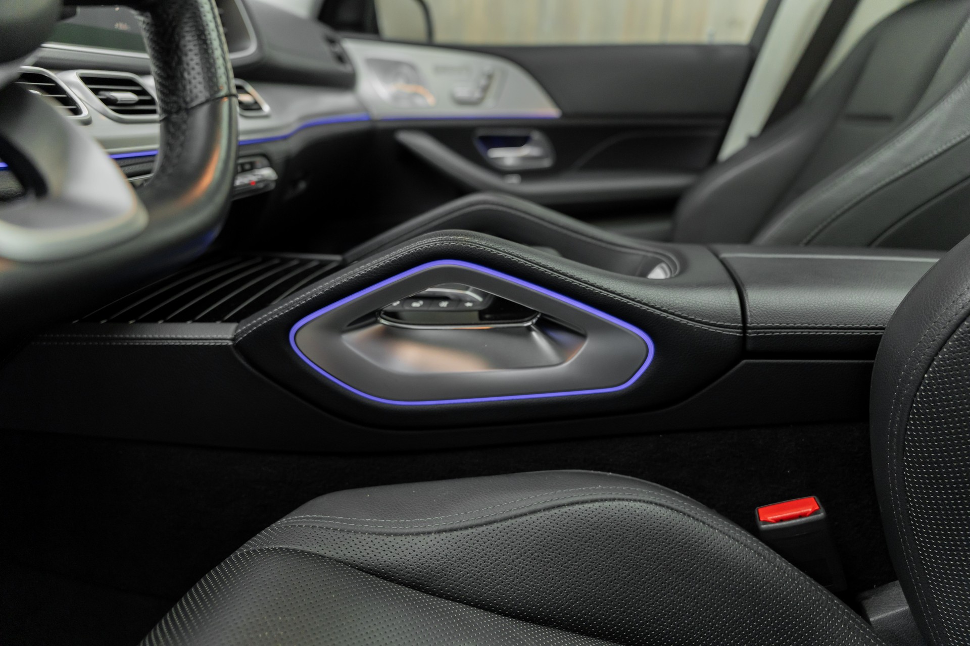 MERCEDES-BENZ GLE 400 d 4Matic AMG Line 9G-Tronic-image-14
