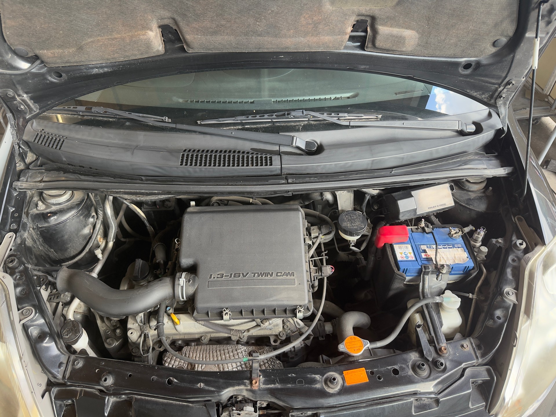 DAIHATSU Sirion 1.3 S eco-4WD-image-9