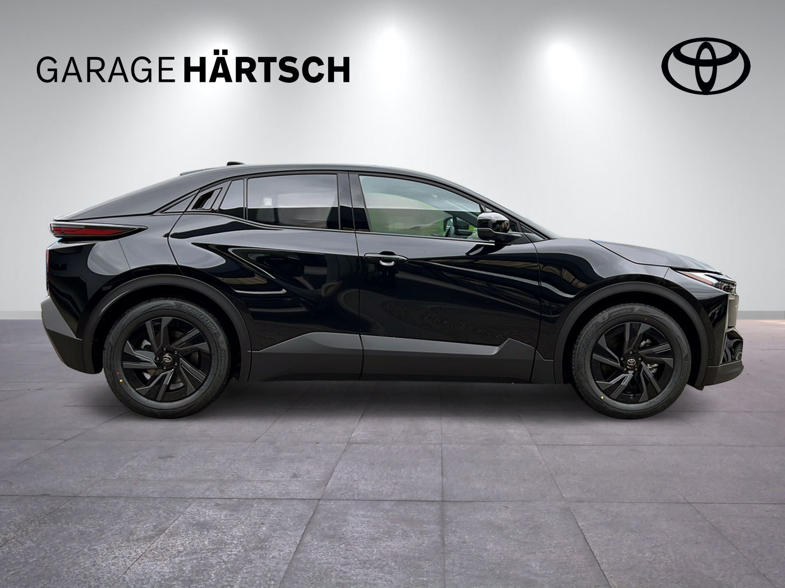 TOYOTA C-HR+ Style AWD-image-7