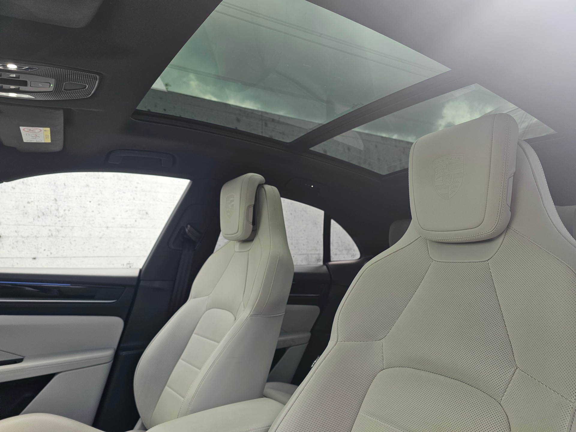 PORSCHE Macan 4 100kWh-image-8