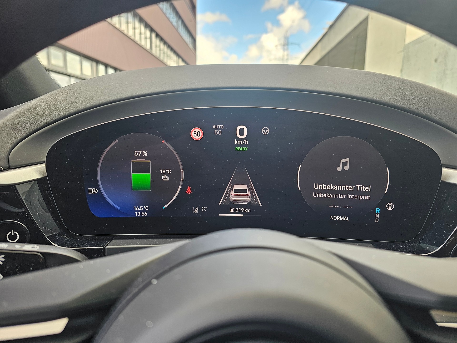 PORSCHE Macan 4 100kWh-image-7