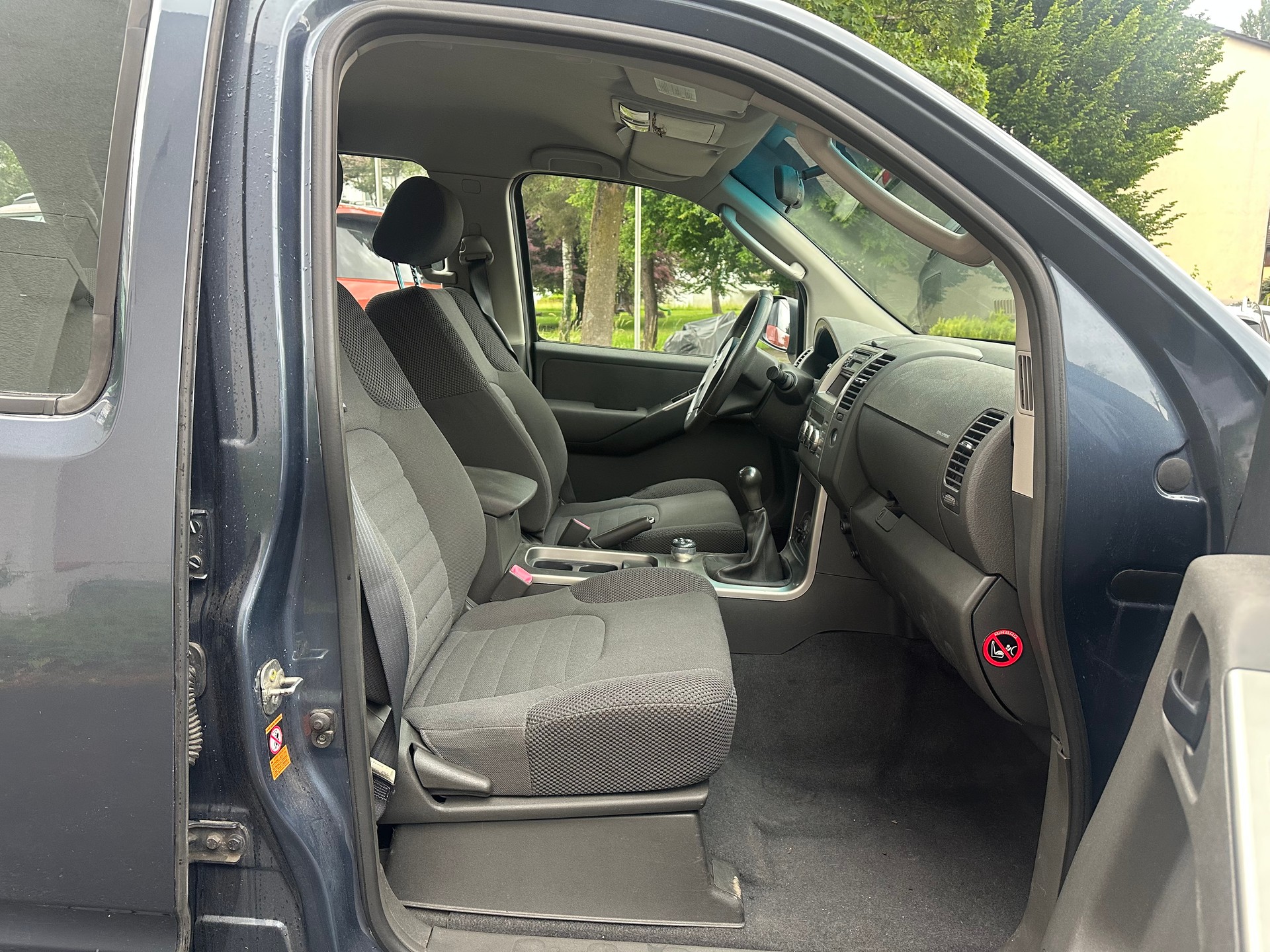 NISSAN Pathfinder 2.5 dCi XE-image-9