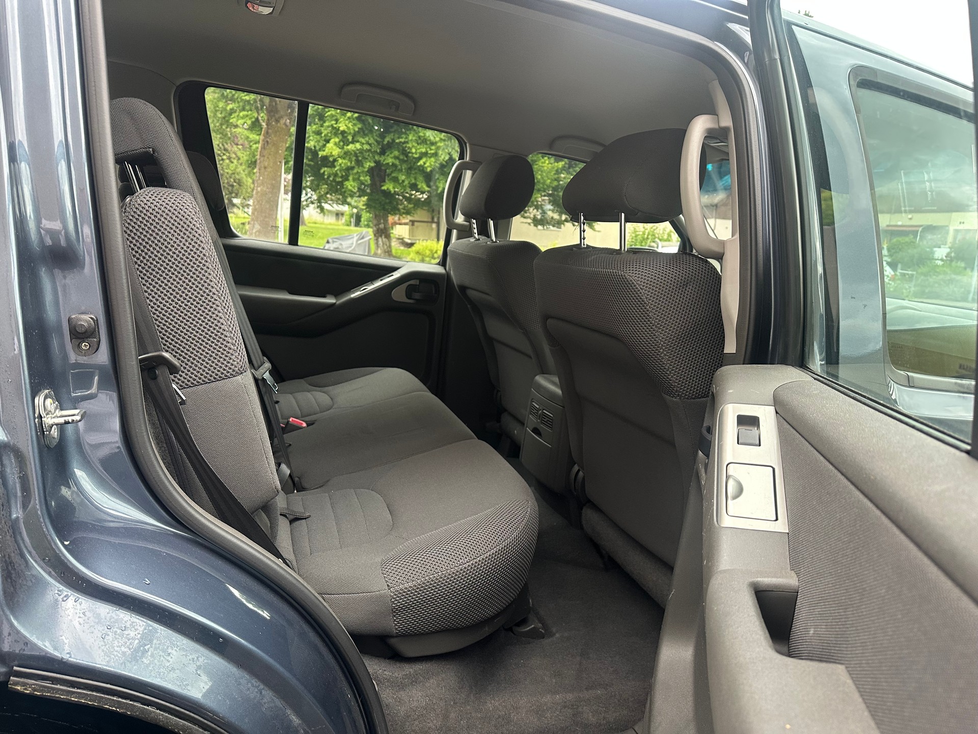 NISSAN Pathfinder 2.5 dCi XE-image-12