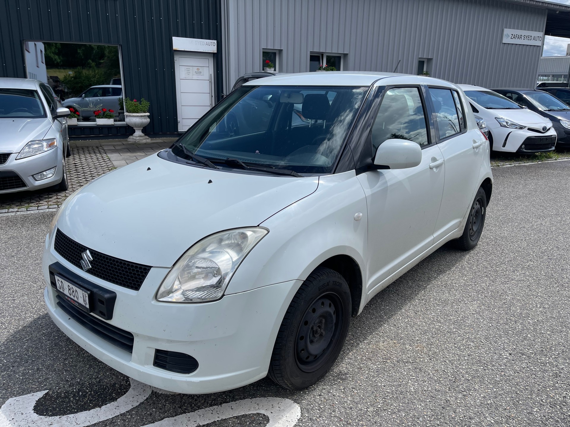 SUZUKI Swift 1.3i 16V GL Top 4x4