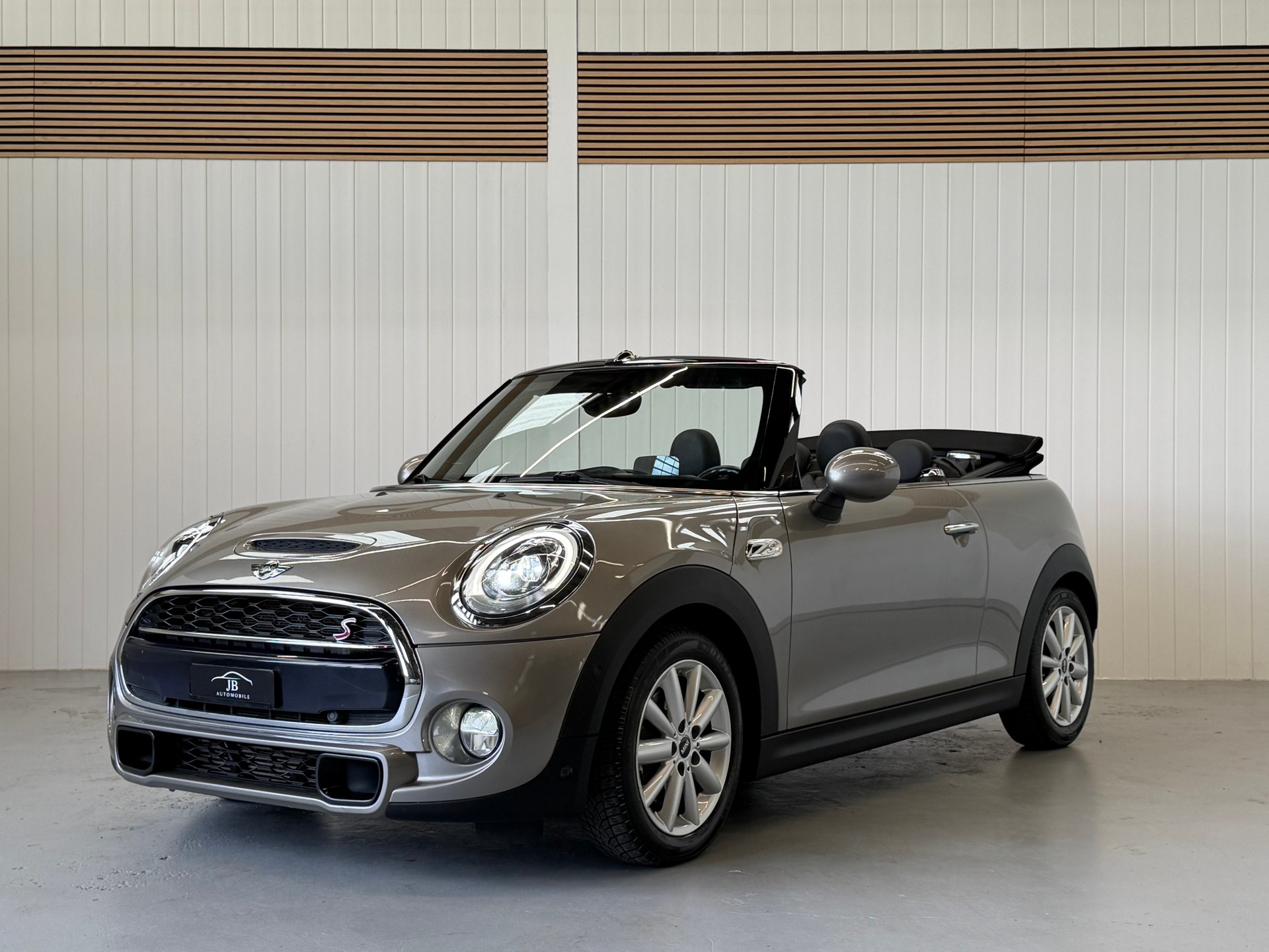 MINI Cooper S Cabriolet Steptronic