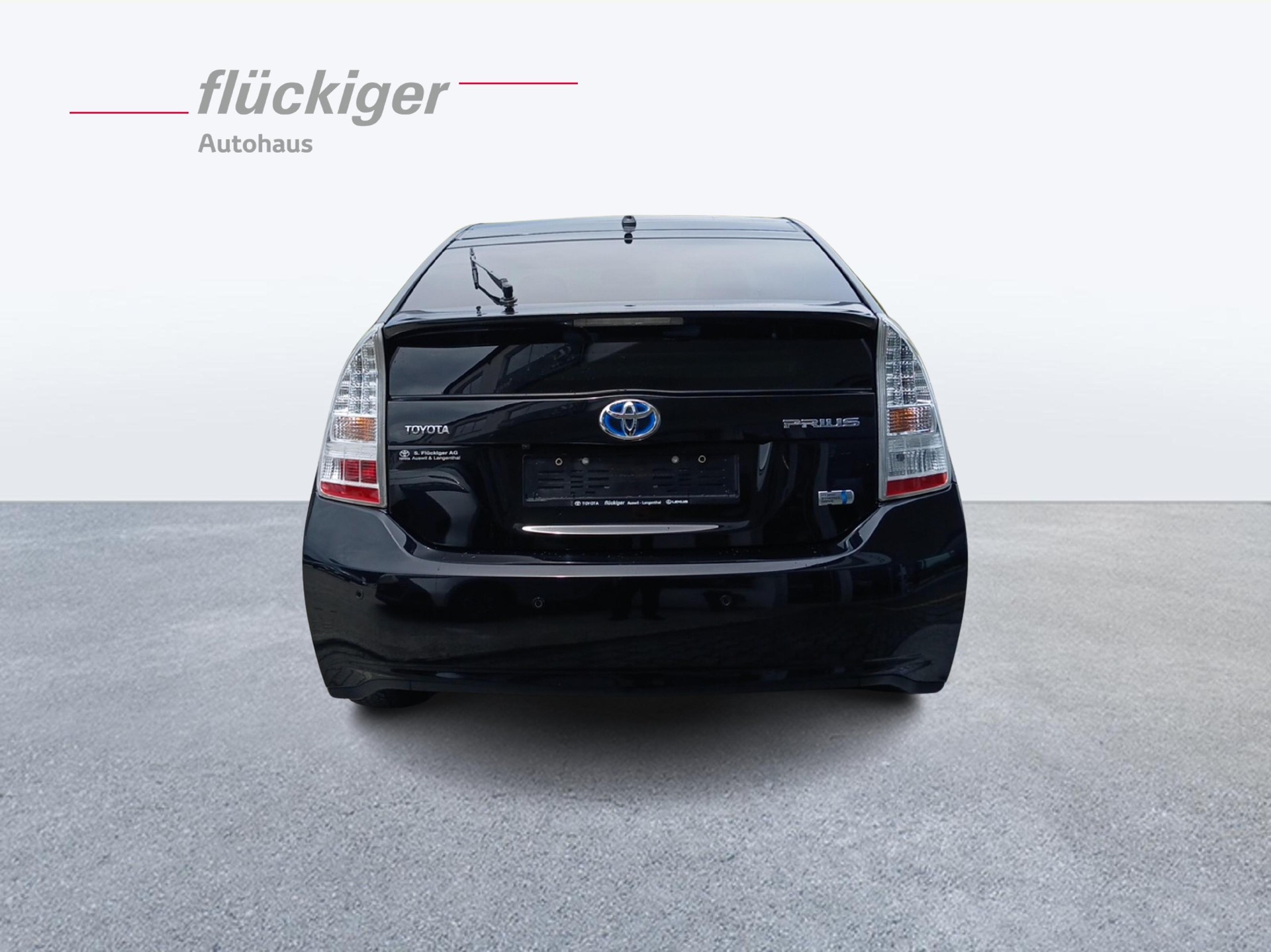 TOYOTA Prius 1.8 VVTi HSD Sol Premium-showroom-element-3