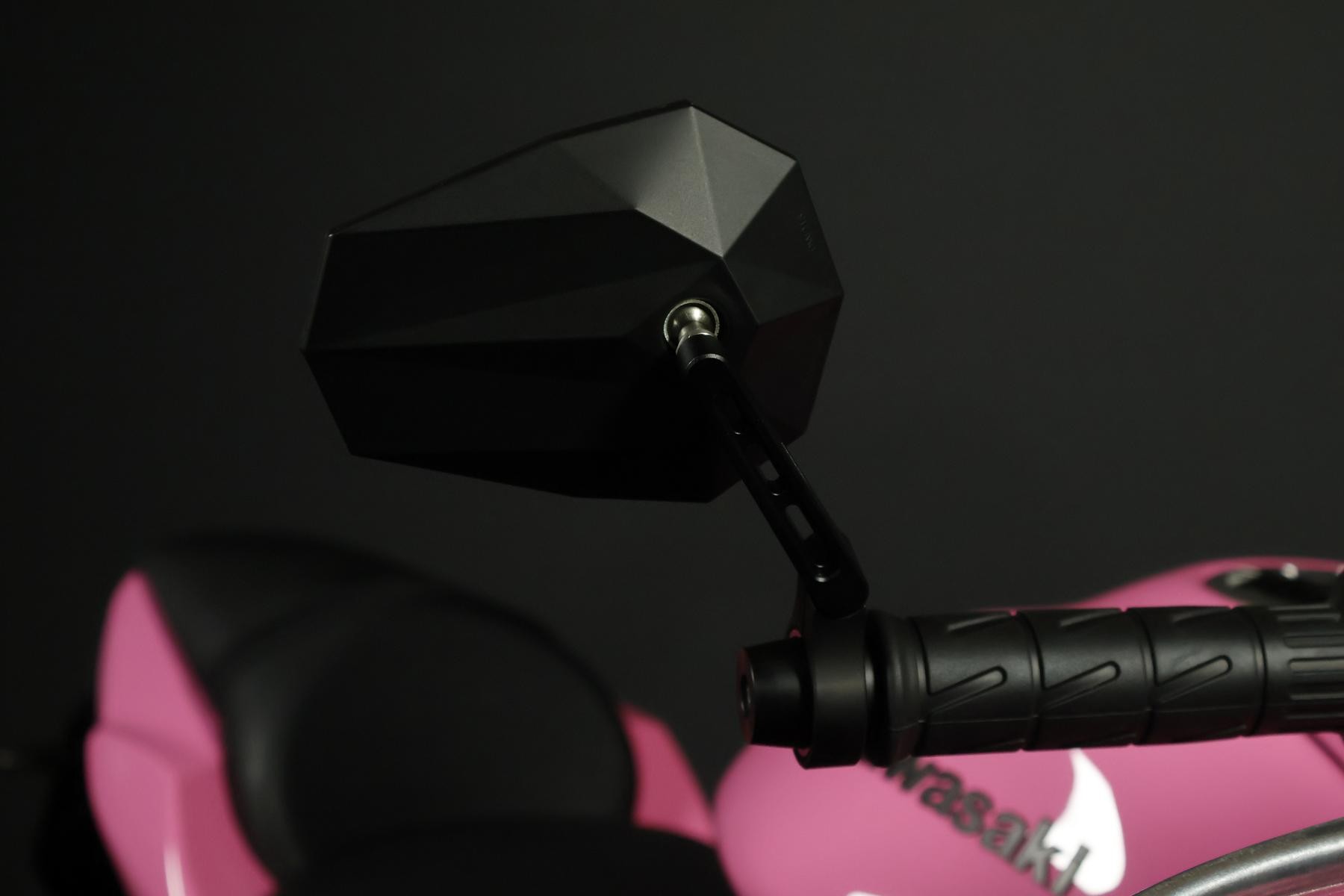 KAWASAKI Z 650 (50/35 KW) *Barbie Edition* Level 2-image-6