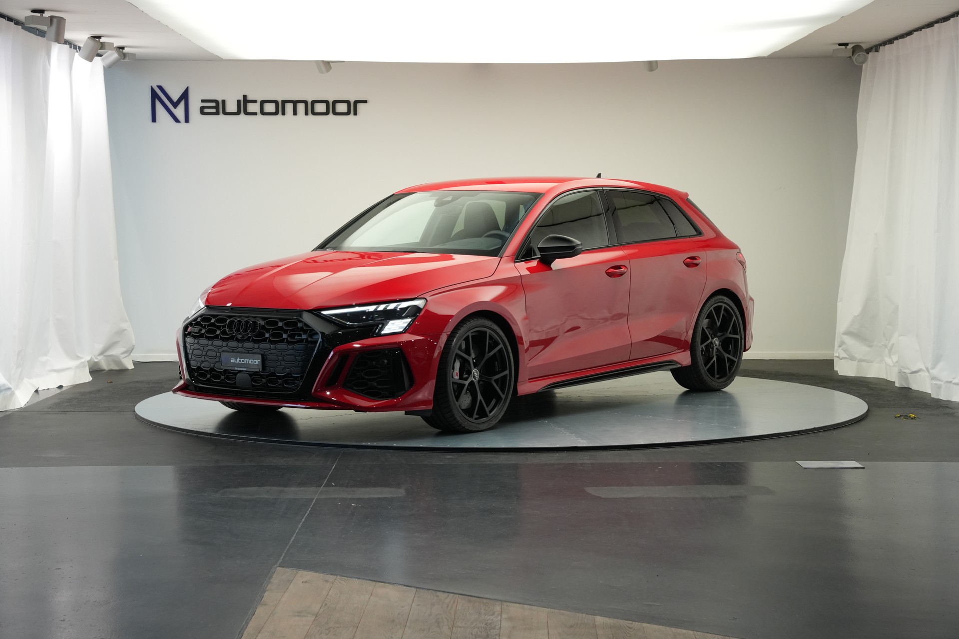 AUDI RS3 Sportback 2.5 TSI quattro S-tronic *Keramikbremse* *CH-Fahrzeug* *Carbon*